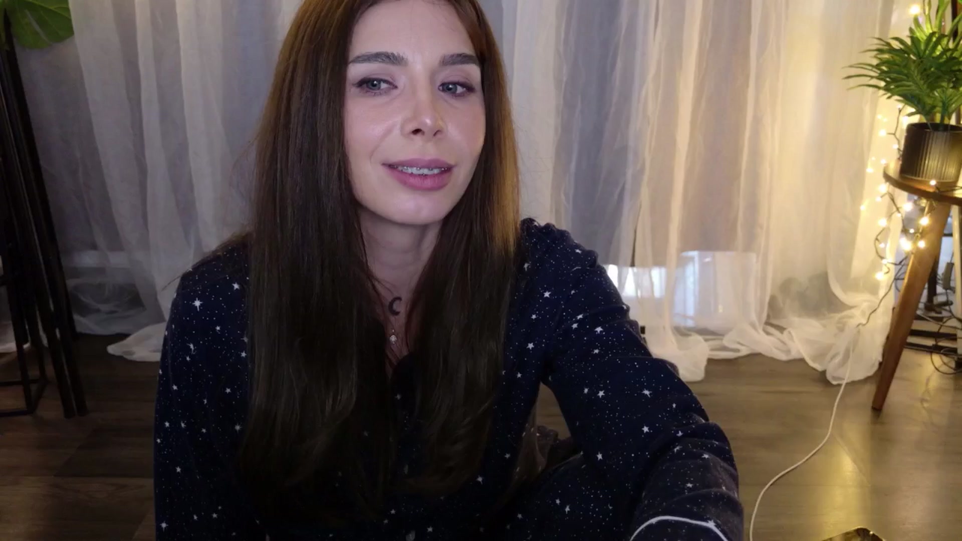 Gallery image thumbnail from MilaJoulie's myfreecams stream on, 01/24/2025, 24:30 image 10 of 20