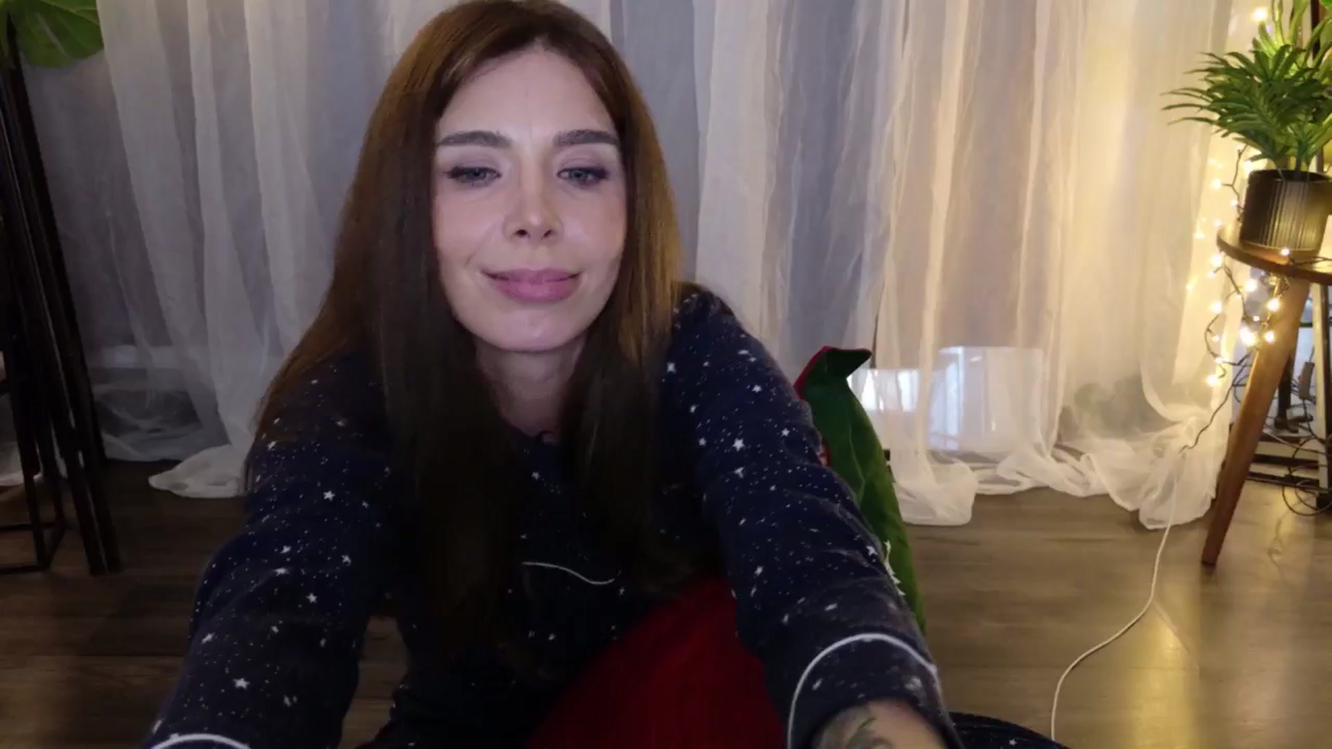 Gallery image thumbnail from MilaJoulie's myfreecams stream on, 01/24/2025, 24:30 image 15 of 20