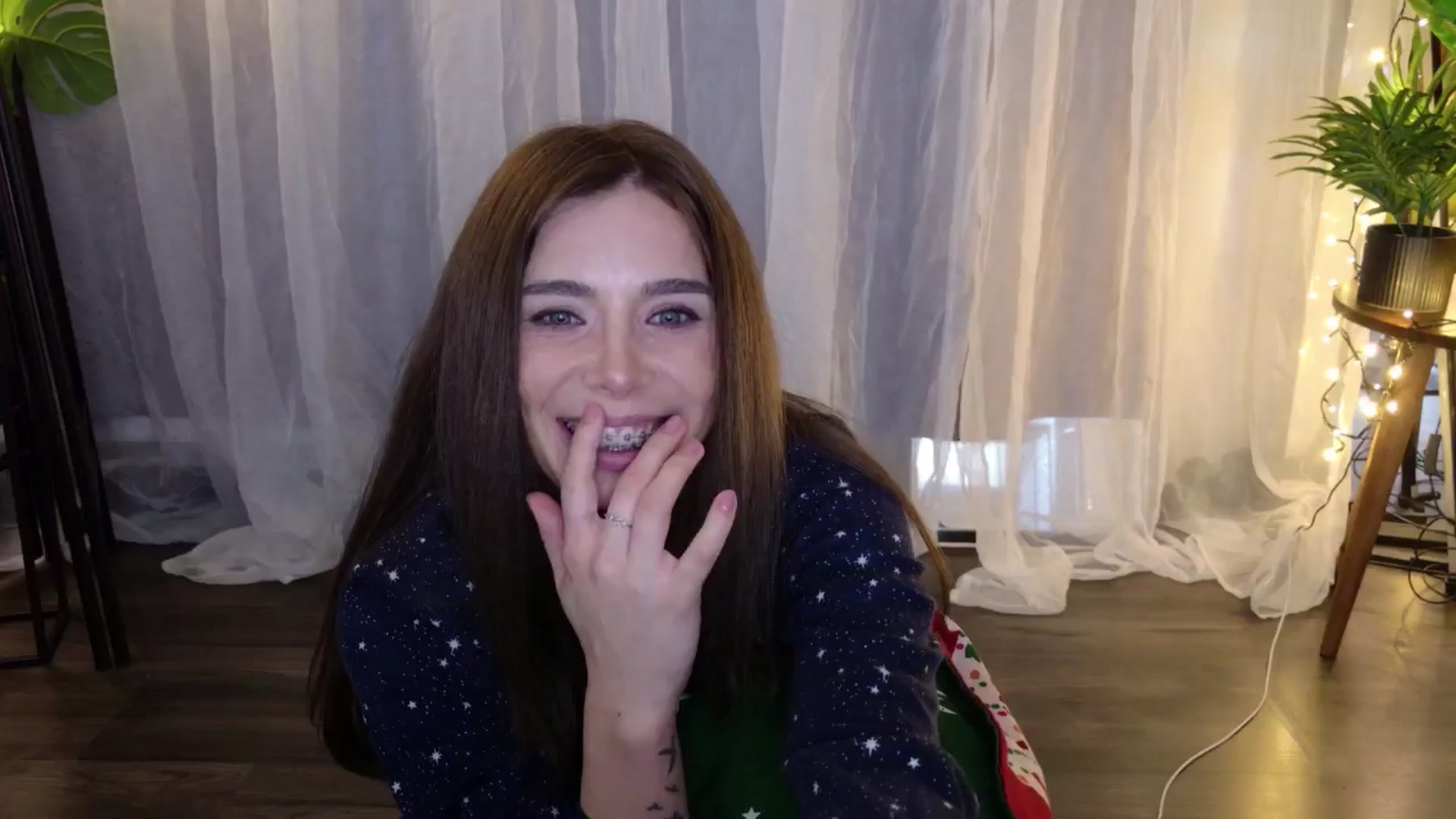 Gallery image thumbnail from MilaJoulie's myfreecams stream on, 01/24/2025, 24:30 image 13 of 20