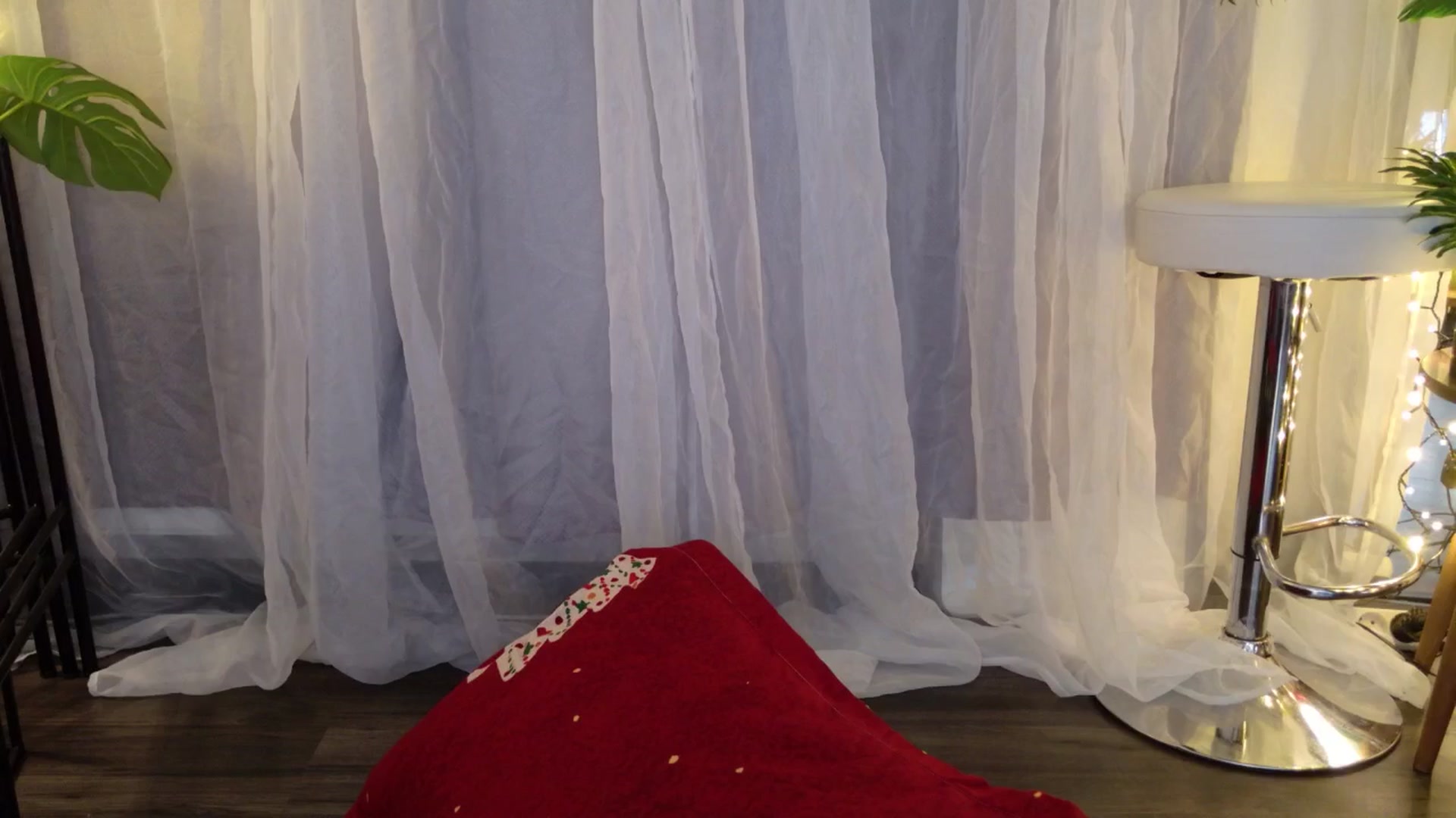 Gallery image thumbnail from MilaJoulie's myfreecams stream on, 01/25/2025, 22:52 image 13 of 20