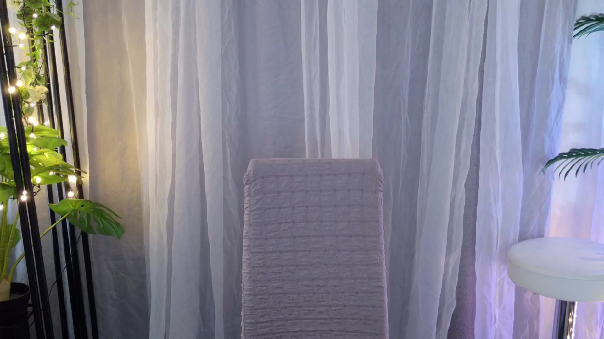 Gallery image thumbnail from MilaJoulie's myfreecams stream on, 01/26/2025, 21:25 image 16 of 20