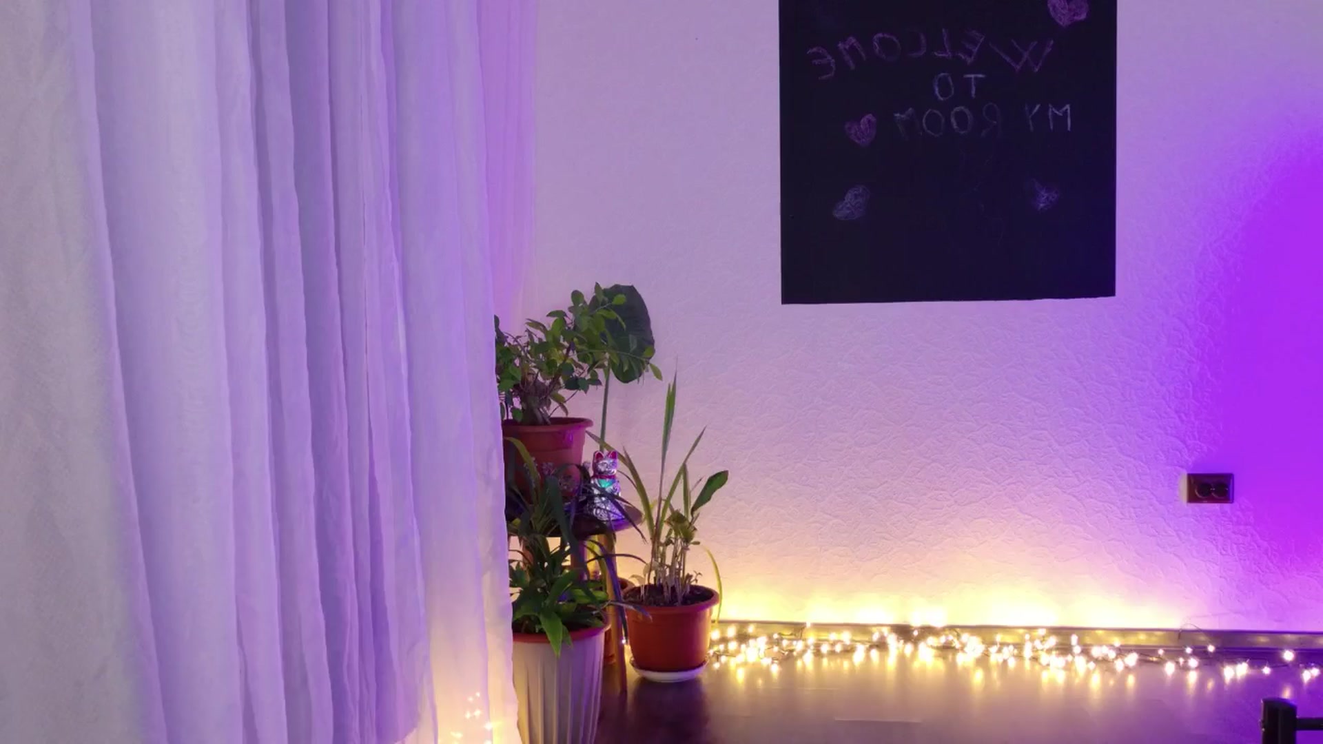 Gallery image thumbnail from MilaJoulie's myfreecams stream on, 02/05/2025, 17:10 image 20 of 20