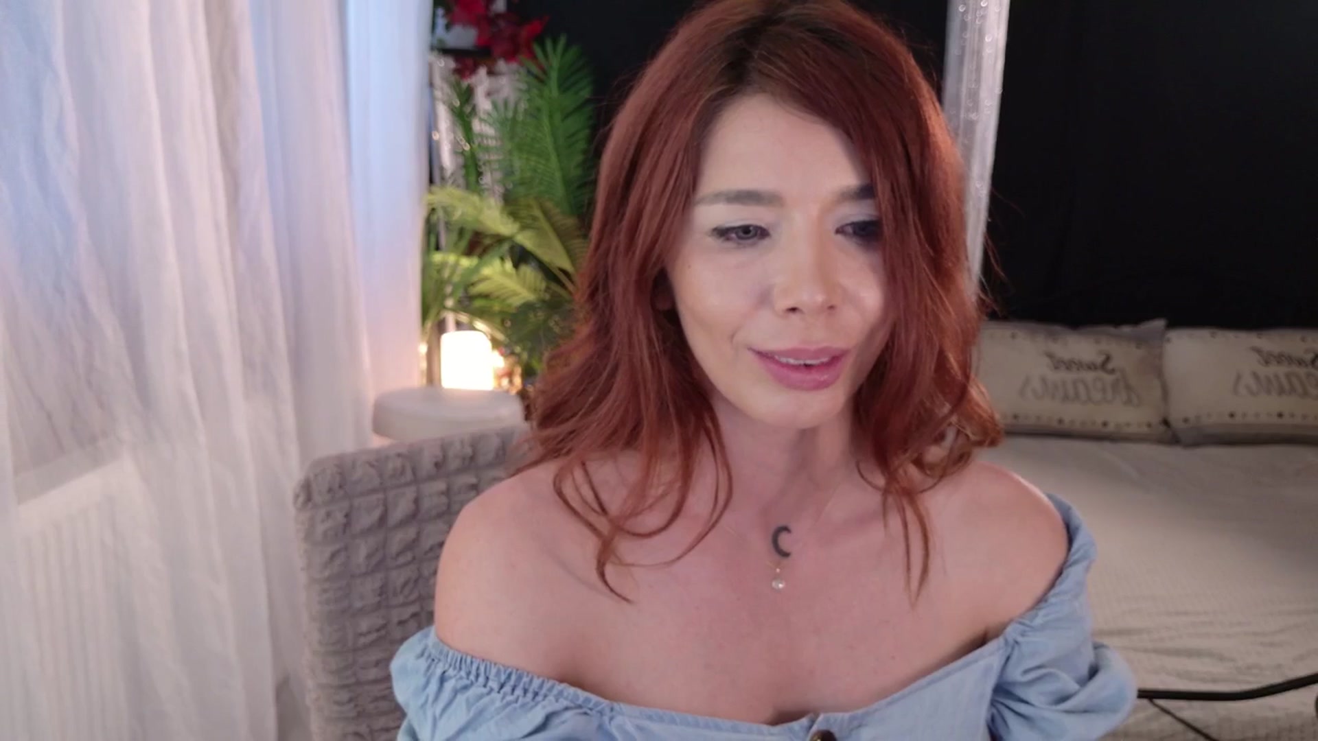 Gallery image thumbnail from MilaJoulie's myfreecams stream on, 06/22/2025, 14:58 image 11 of 20