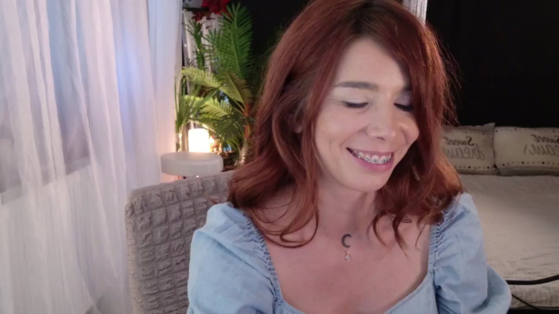 Gallery image thumbnail from MilaJoulie's myfreecams stream on, 06/22/2025, 17:36 image 1 of 20