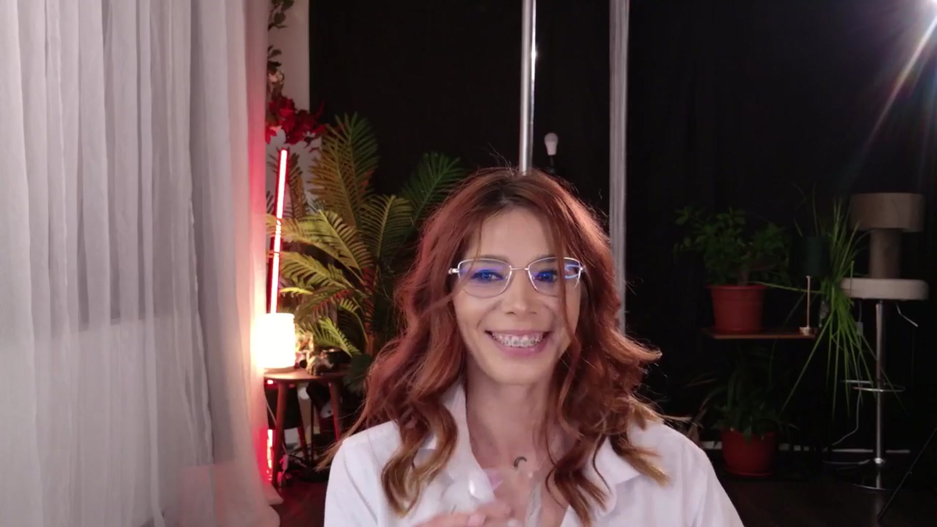 Gallery image thumbnail from MilaJoulie's myfreecams stream on, 07/08/2025, 18:45 image 3 of 20