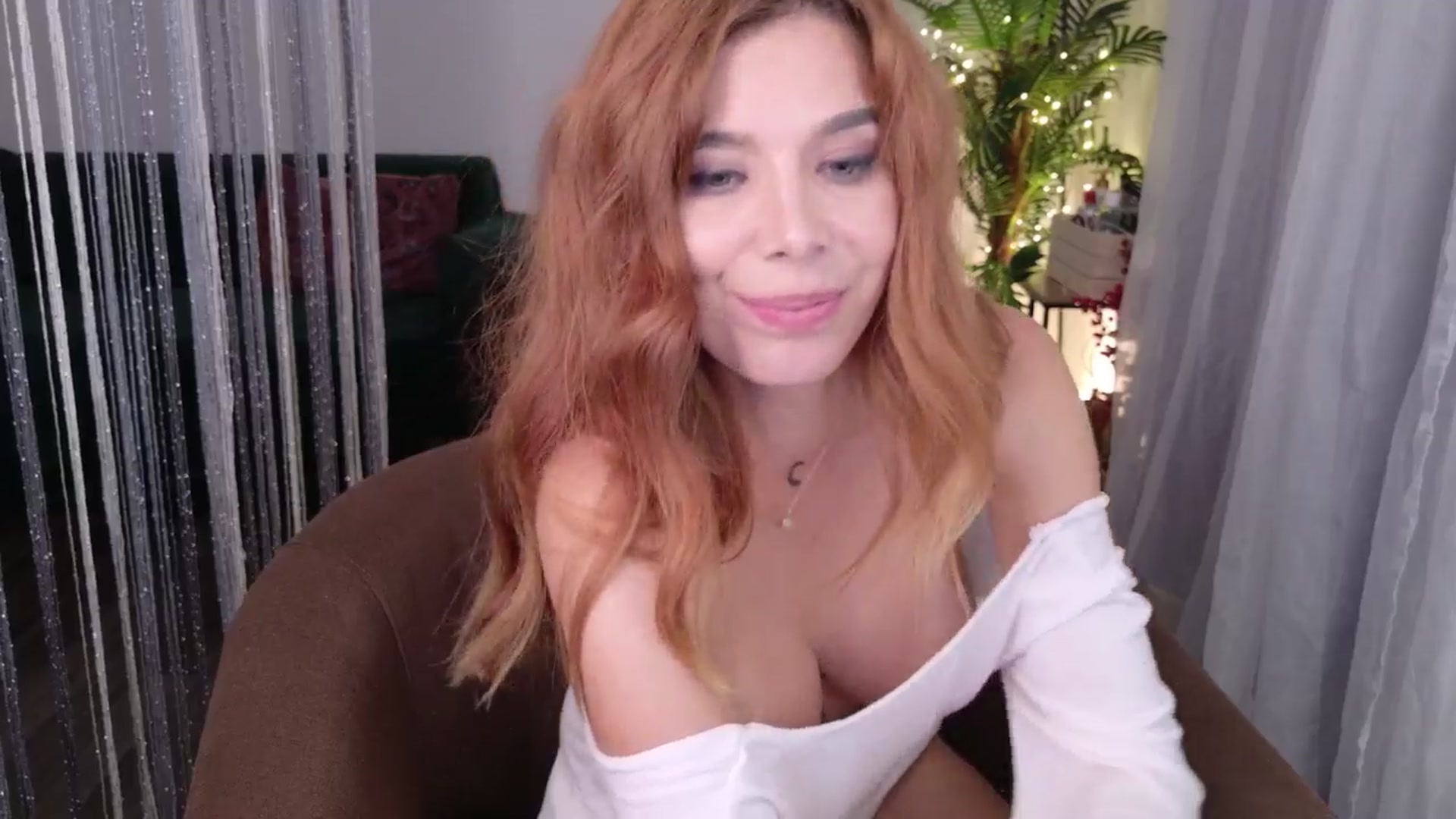 Gallery image thumbnail from MilaJoulie's myfreecams stream on, 09/04/2025, 21:08 image 14 of 20