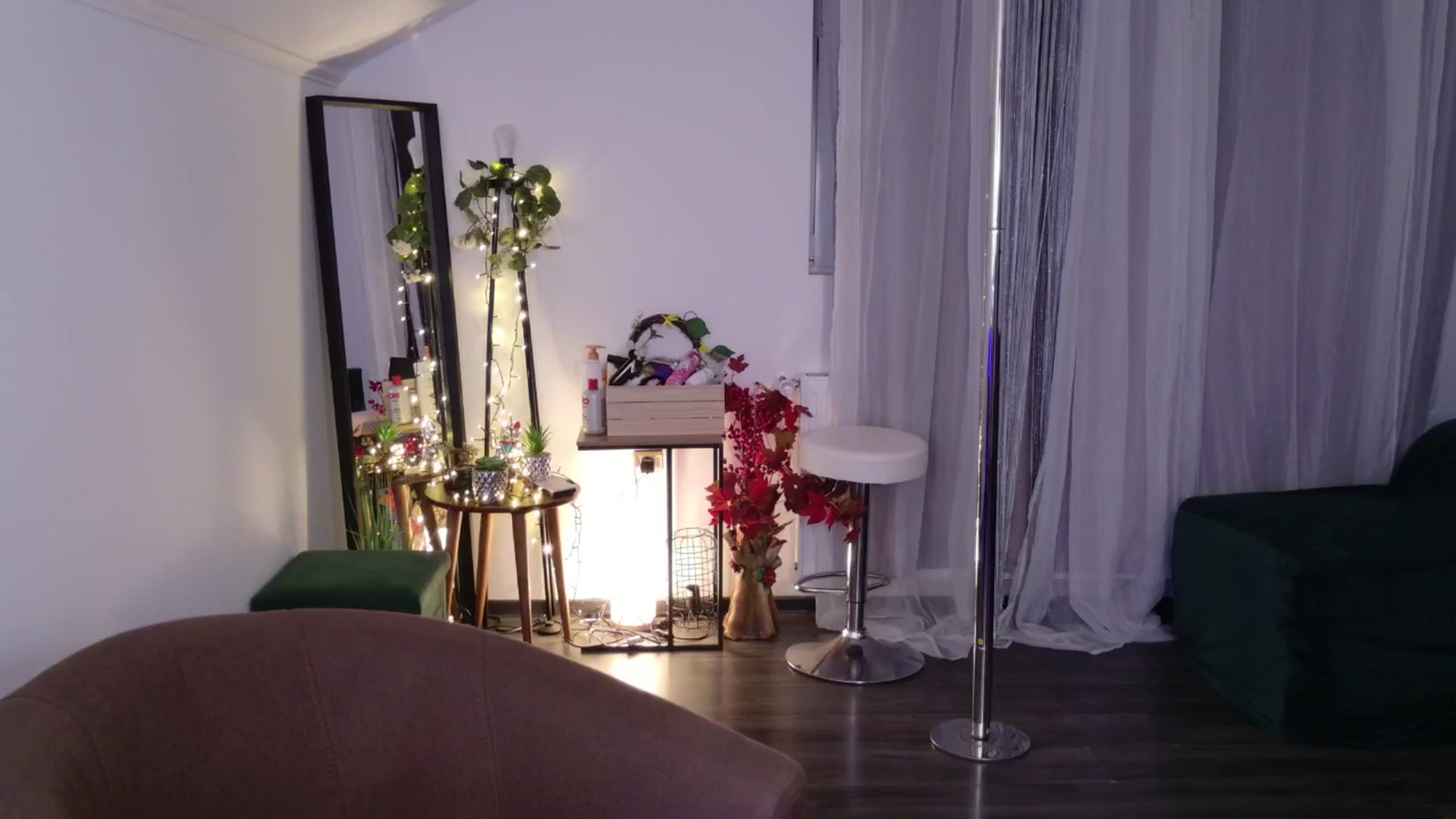 Gallery image thumbnail from MilaJoulie's myfreecams stream on, 09/13/2025, 22:11 image 5 of 20