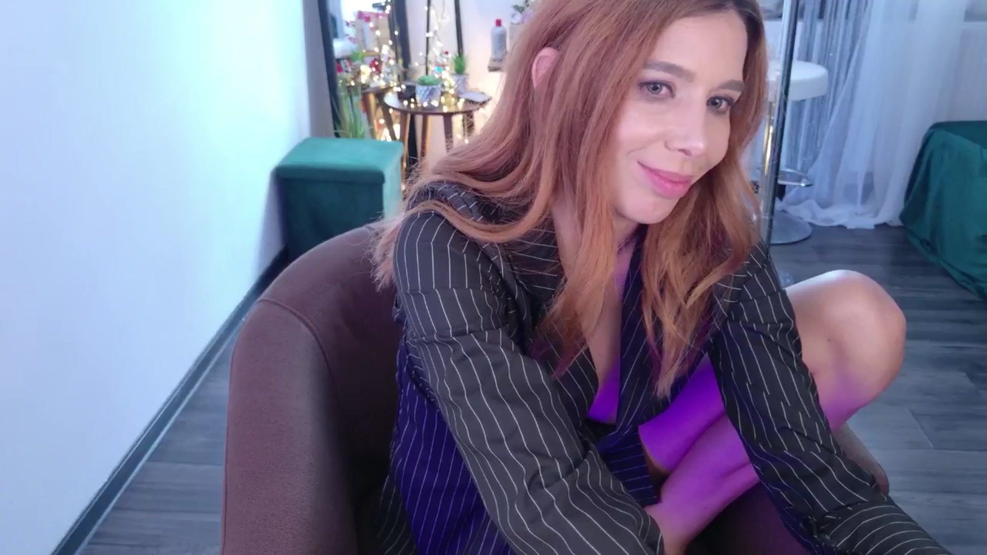 Gallery image thumbnail from MilaJoulie's myfreecams stream on, 09/15/2025, 09:09 image 8 of 20