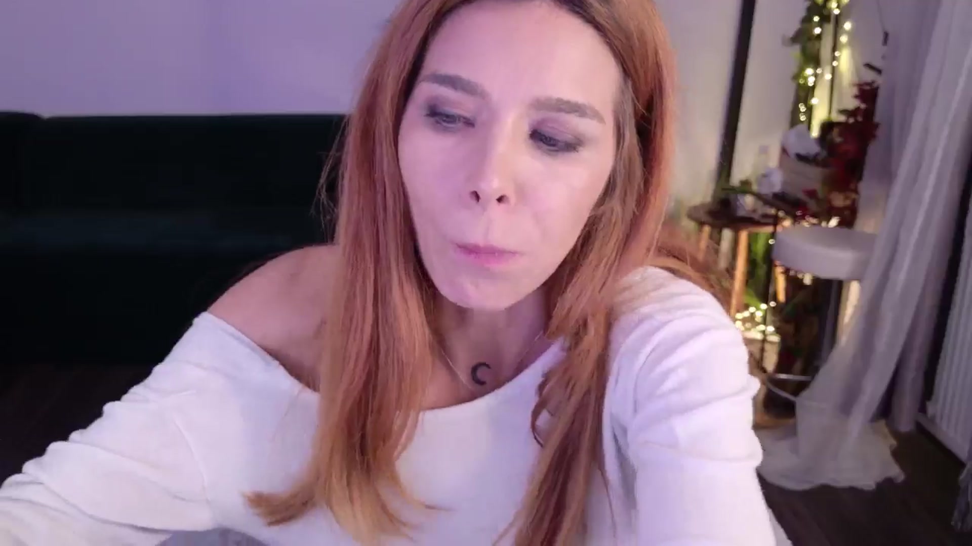 Gallery image thumbnail from MilaJoulie's myfreecams stream on, 10/04/2025, 23:44 image 18 of 20
