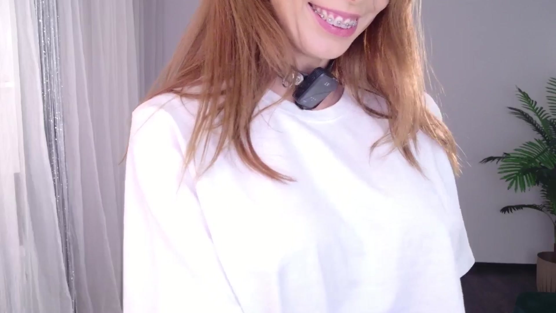 Gallery image thumbnail from MilaJoulie's myfreecams stream on, 10/15/2025, 23:37 image 11 of 20