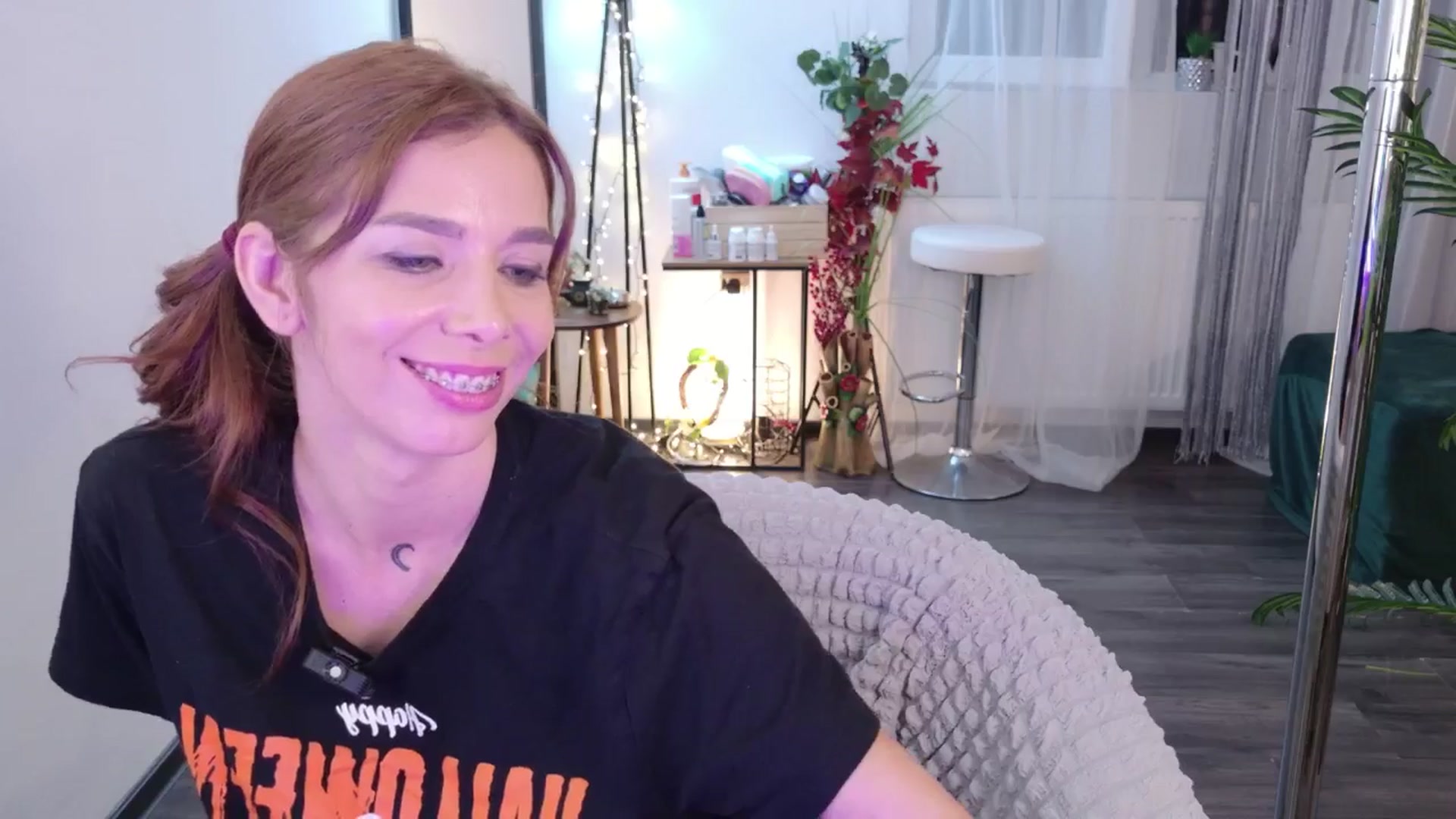 Gallery image thumbnail from MilaJoulie's myfreecams stream on, 10/18/2025, 22:27 image 20 of 20