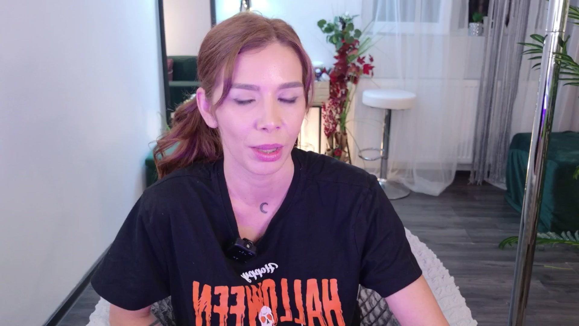 Gallery image thumbnail from MilaJoulie's myfreecams stream on, 10/18/2025, 22:27 image 6 of 20
