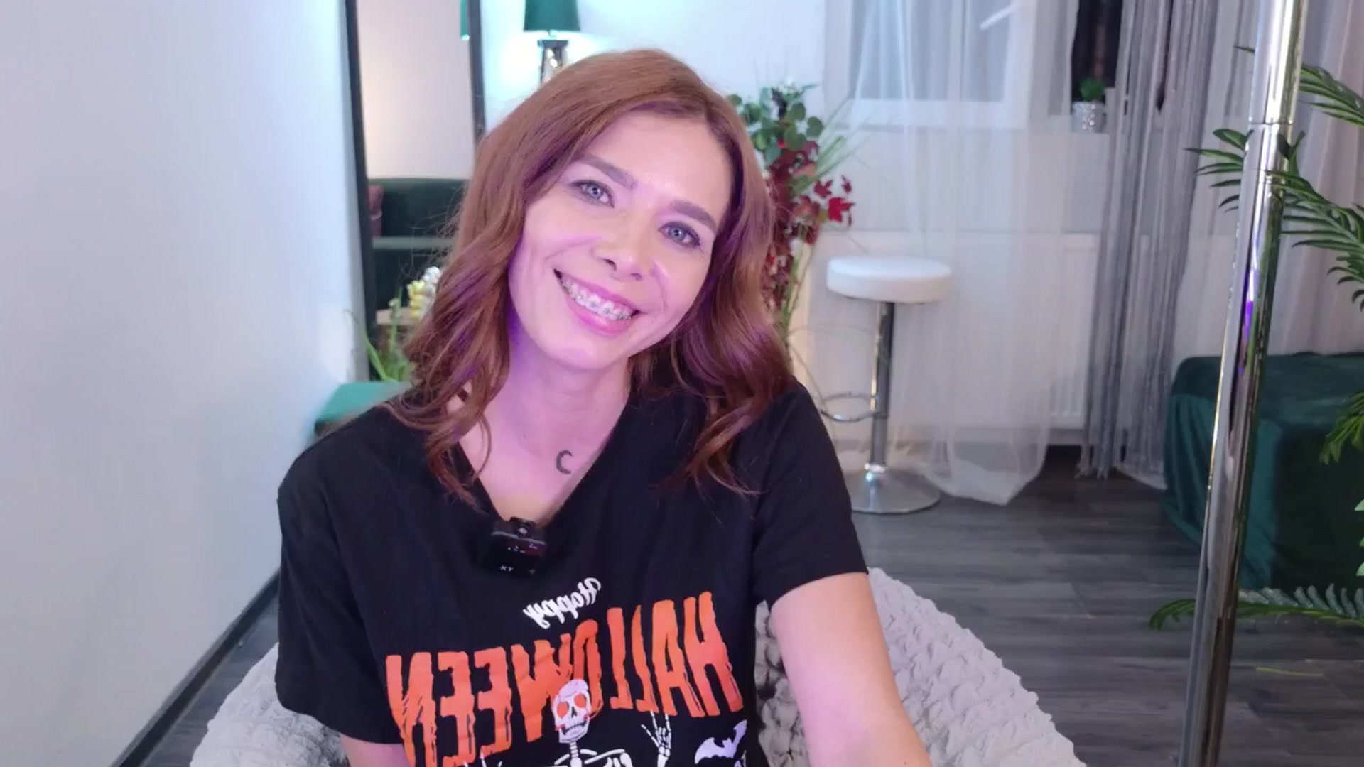 Gallery image thumbnail from MilaJoulie's myfreecams stream on, 10/18/2025, 22:27 image 1 of 20