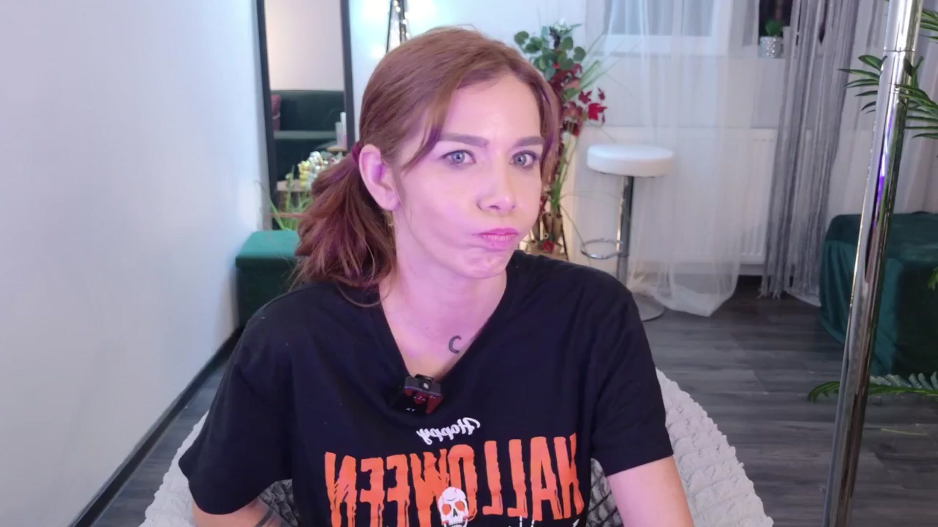 Gallery image thumbnail from MilaJoulie's myfreecams stream on, 10/18/2025, 22:27 image 14 of 20