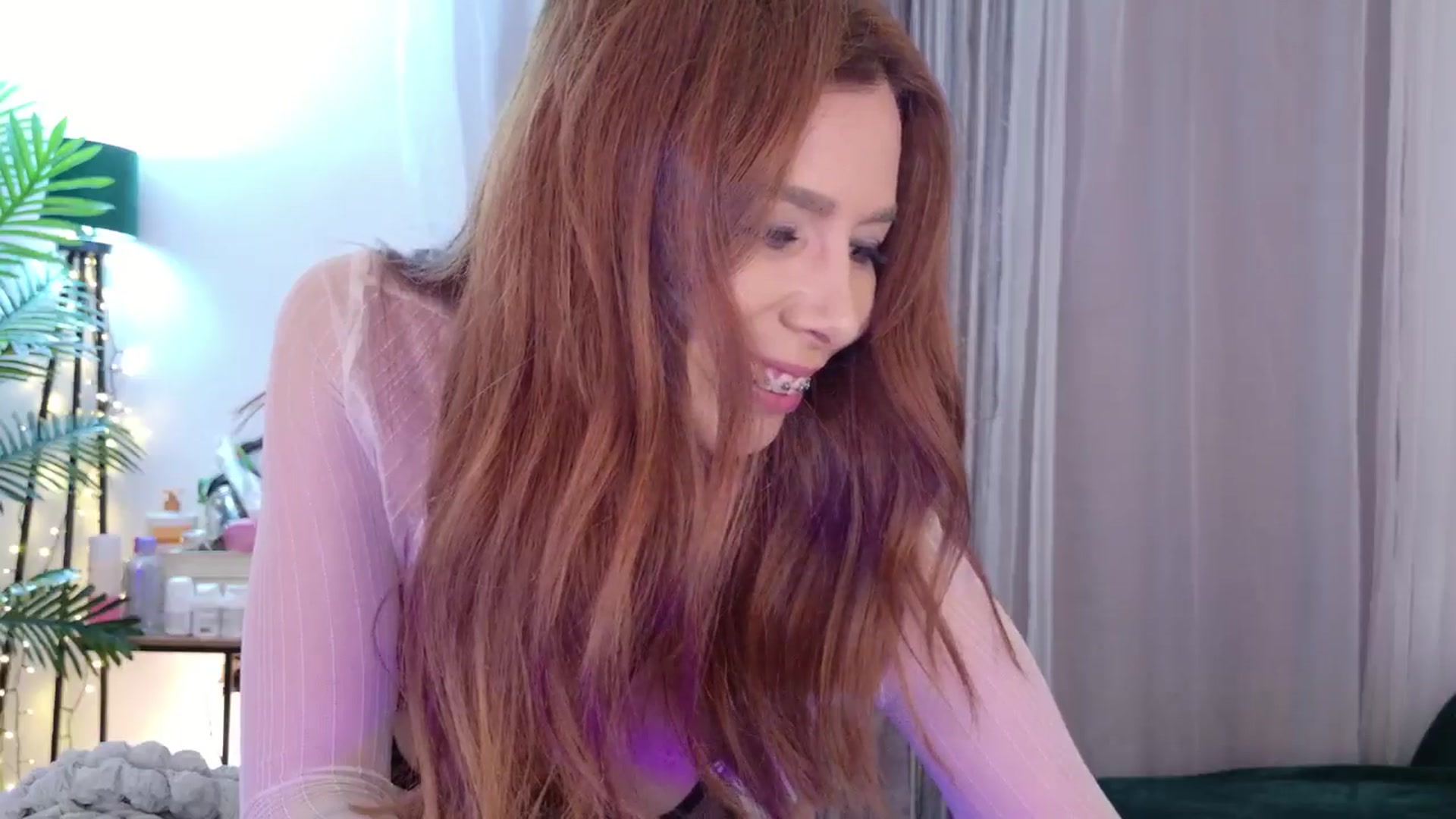 Gallery image thumbnail from MilaJoulie's myfreecams stream on, 10/21/2025, 21:09 image 9 of 20