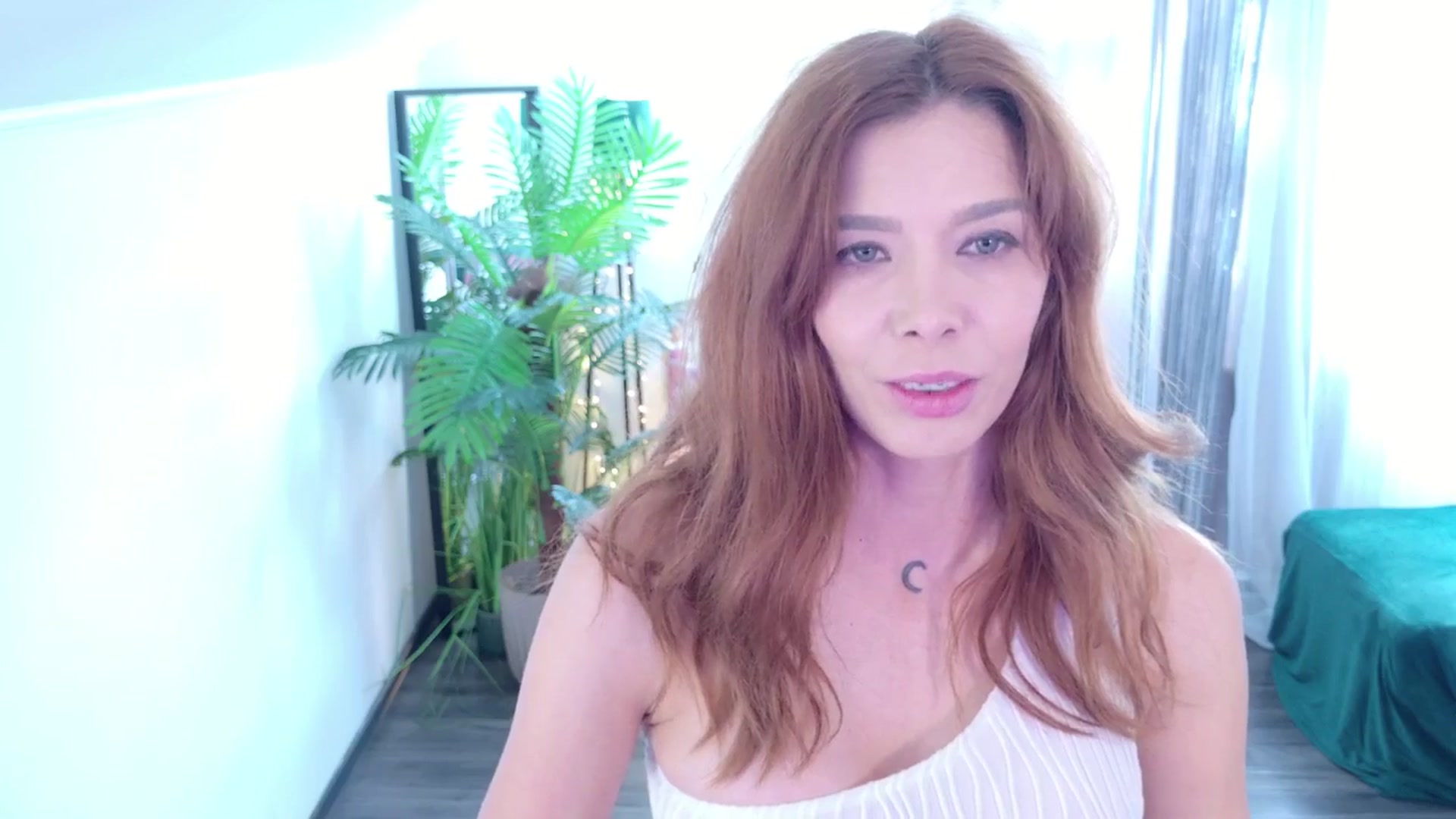 Gallery image thumbnail from MilaJoulie's myfreecams stream on, 10/28/2025, 08:32 image 10 of 20
