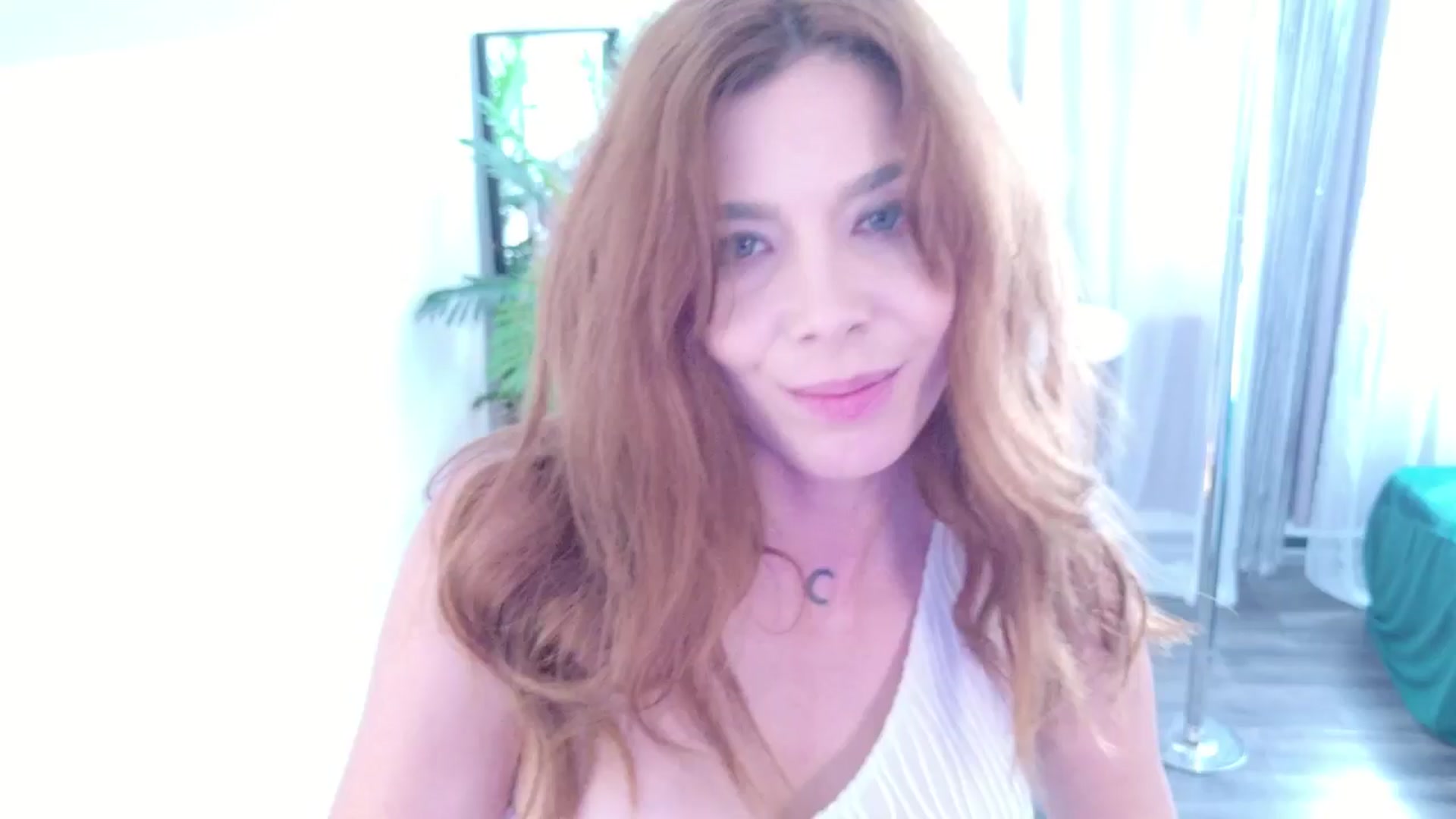 Gallery image thumbnail from MilaJoulie's myfreecams stream on, 10/28/2025, 10:32 image 16 of 20