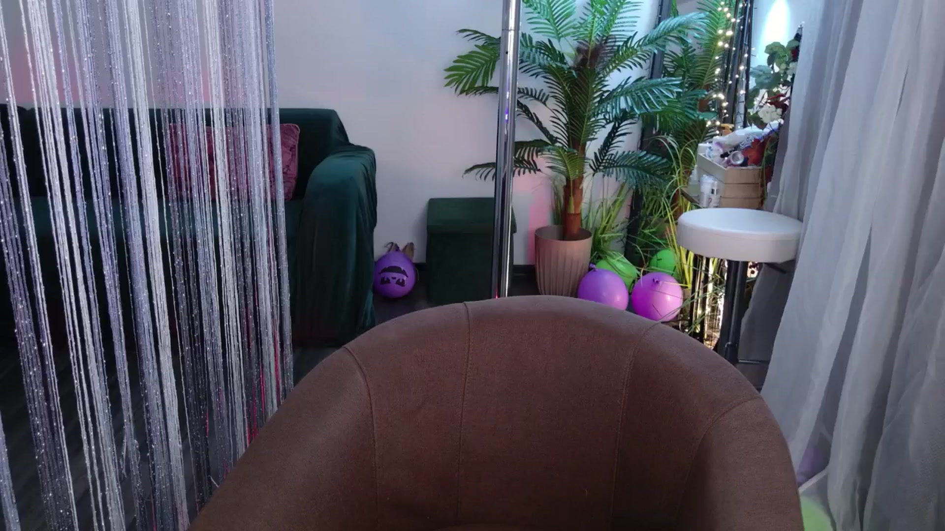 Gallery image thumbnail from MilaJoulie's myfreecams stream on, 11/13/2025, 22:45 image 10 of 20