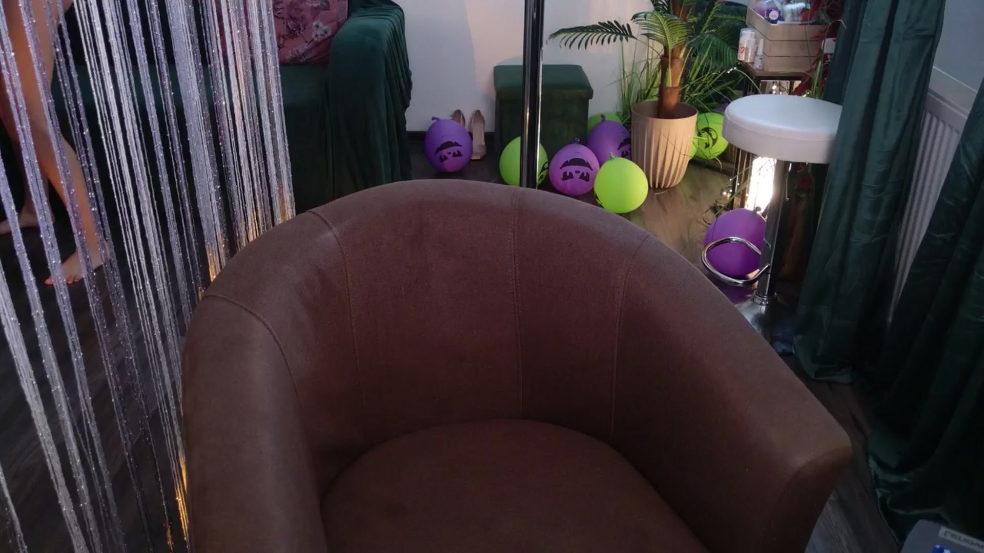 Gallery image thumbnail from MilaJoulie's myfreecams stream on, 11/20/2025, 24:19 image 11 of 20