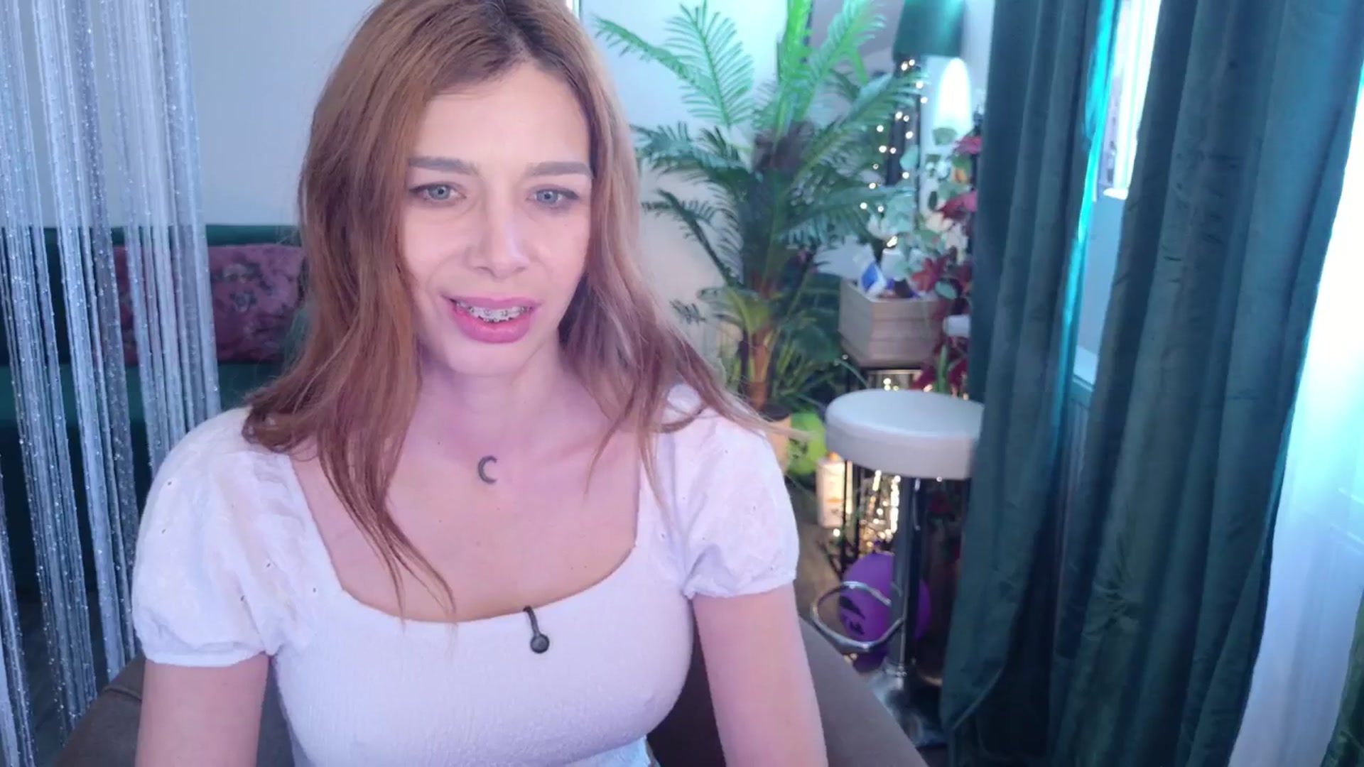 Gallery image thumbnail from MilaJoulie's myfreecams stream on, 11/21/2025, 08:51 image 20 of 20