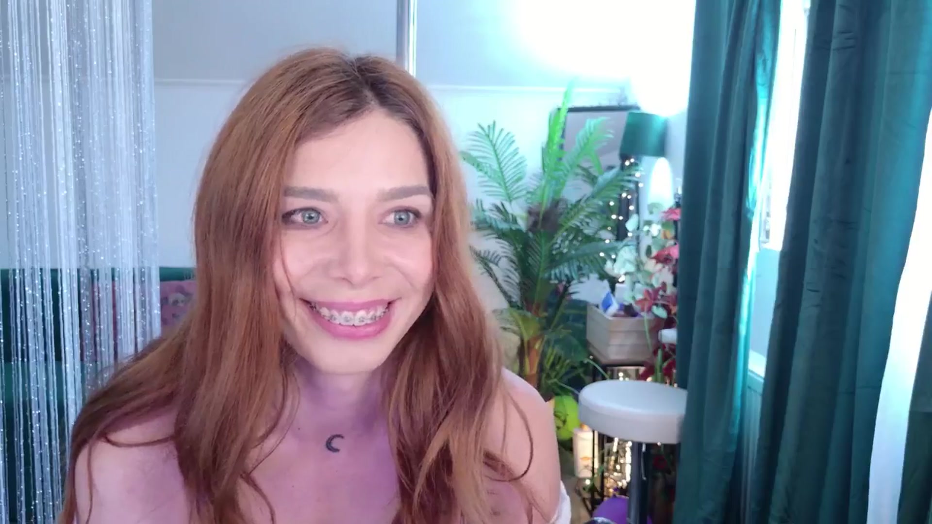 Gallery image thumbnail from MilaJoulie's myfreecams stream on, 11/21/2025, 08:51 image 12 of 20