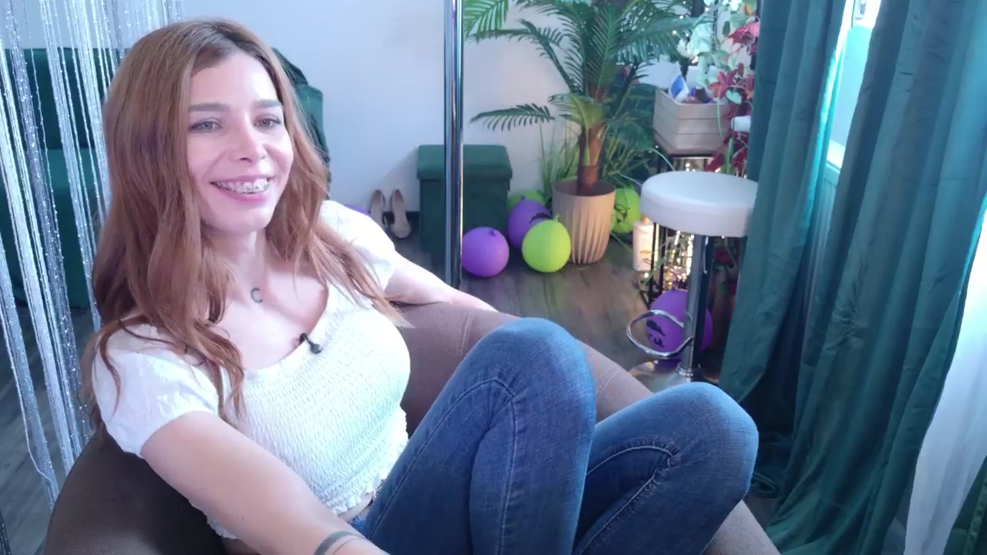Gallery image thumbnail from MilaJoulie's myfreecams stream on, 11/21/2025, 09:57 image 20 of 20