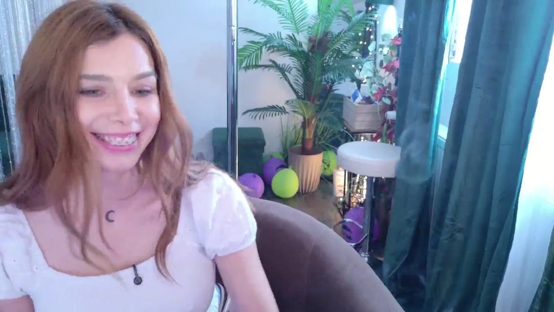 Gallery image thumbnail from MilaJoulie's myfreecams stream on, 11/21/2025, 09:57 image 4 of 20