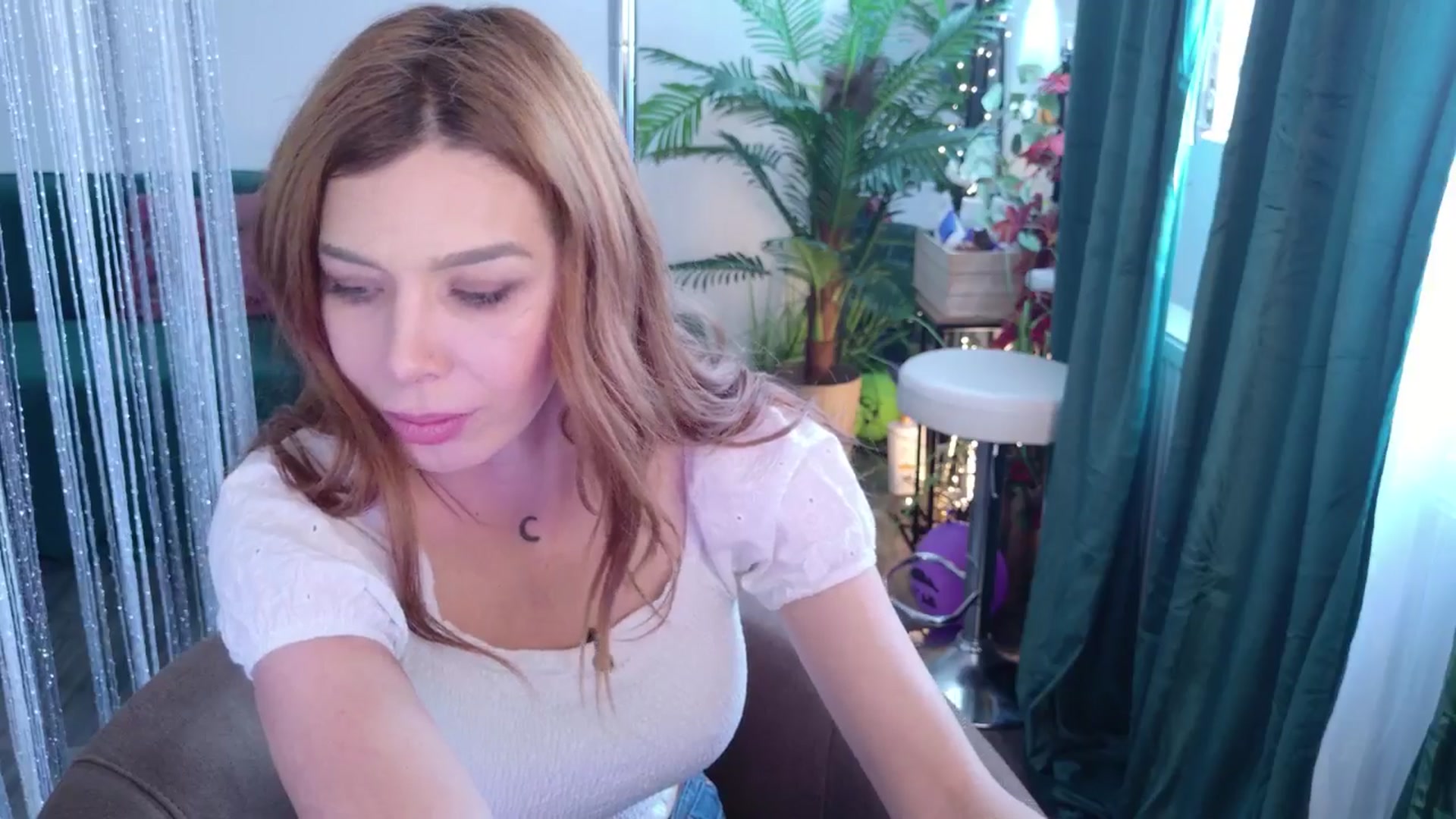Gallery image thumbnail from MilaJoulie's myfreecams stream on, 11/21/2025, 09:57 image 14 of 20