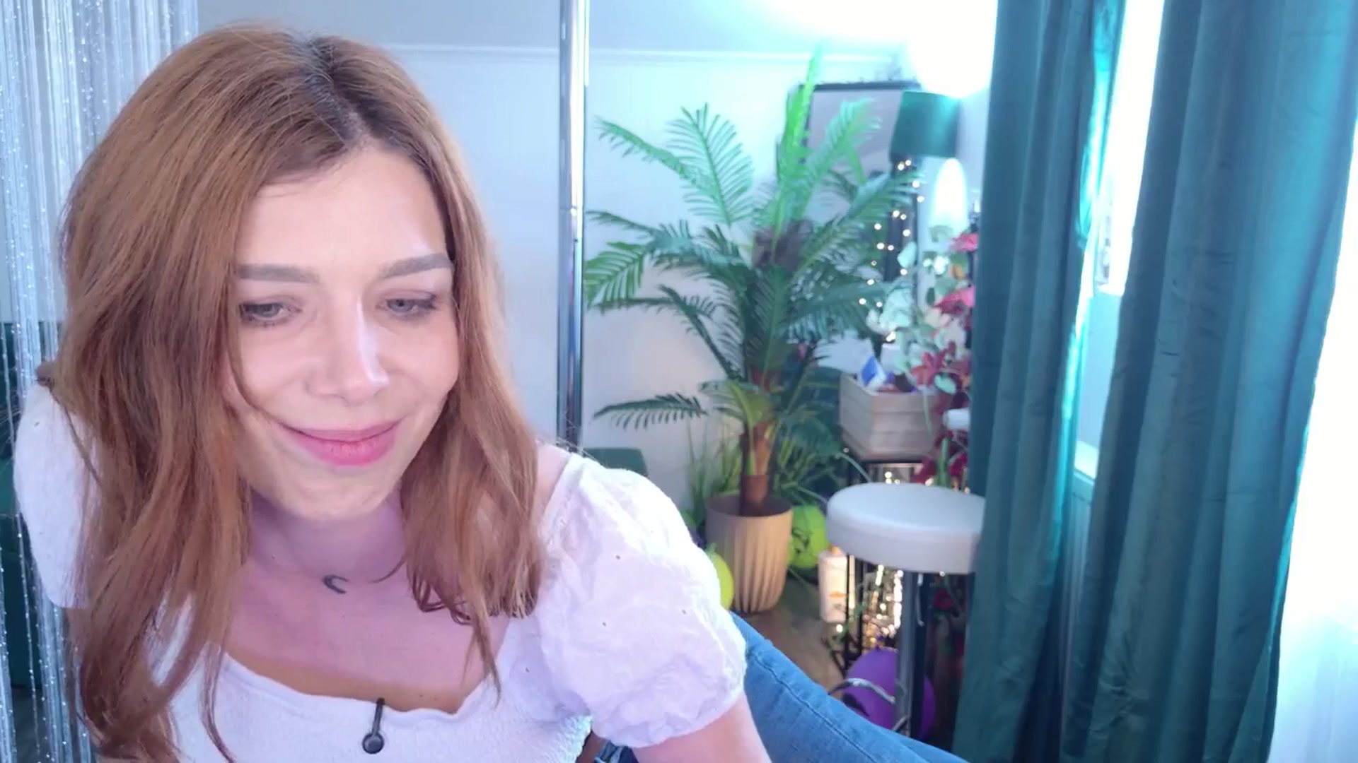 Gallery image thumbnail from MilaJoulie's myfreecams stream on, 11/21/2025, 09:57 image 5 of 20