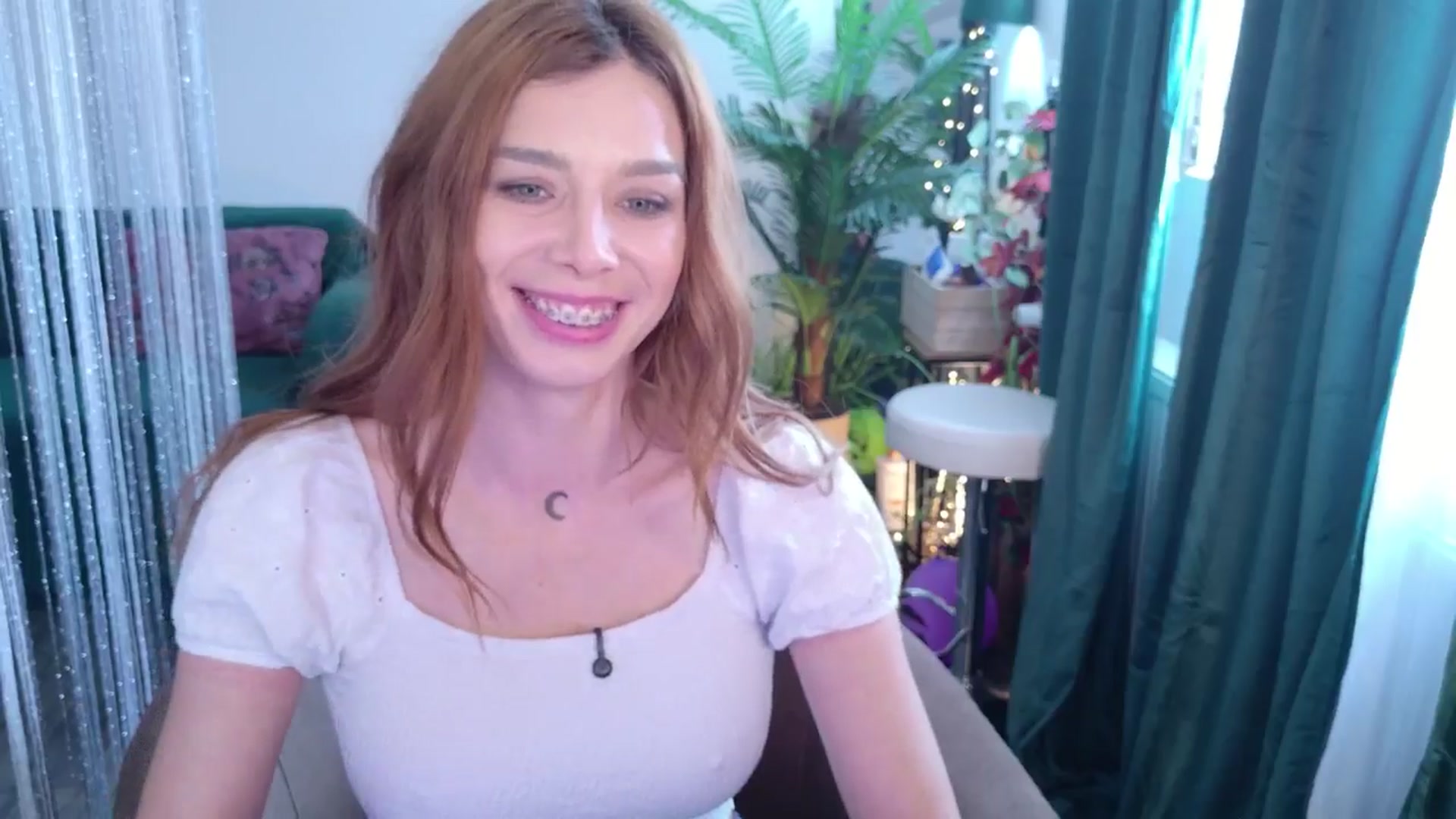 Gallery image thumbnail from MilaJoulie's myfreecams stream on, 11/21/2025, 09:57 image 3 of 20