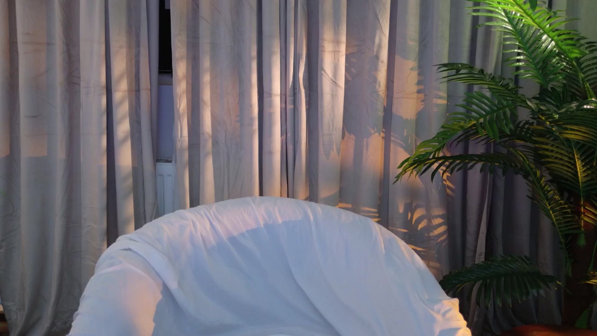 Gallery image thumbnail from MilaJoulie's myfreecams stream on, 11/23/2025, 23:14 image 15 of 20