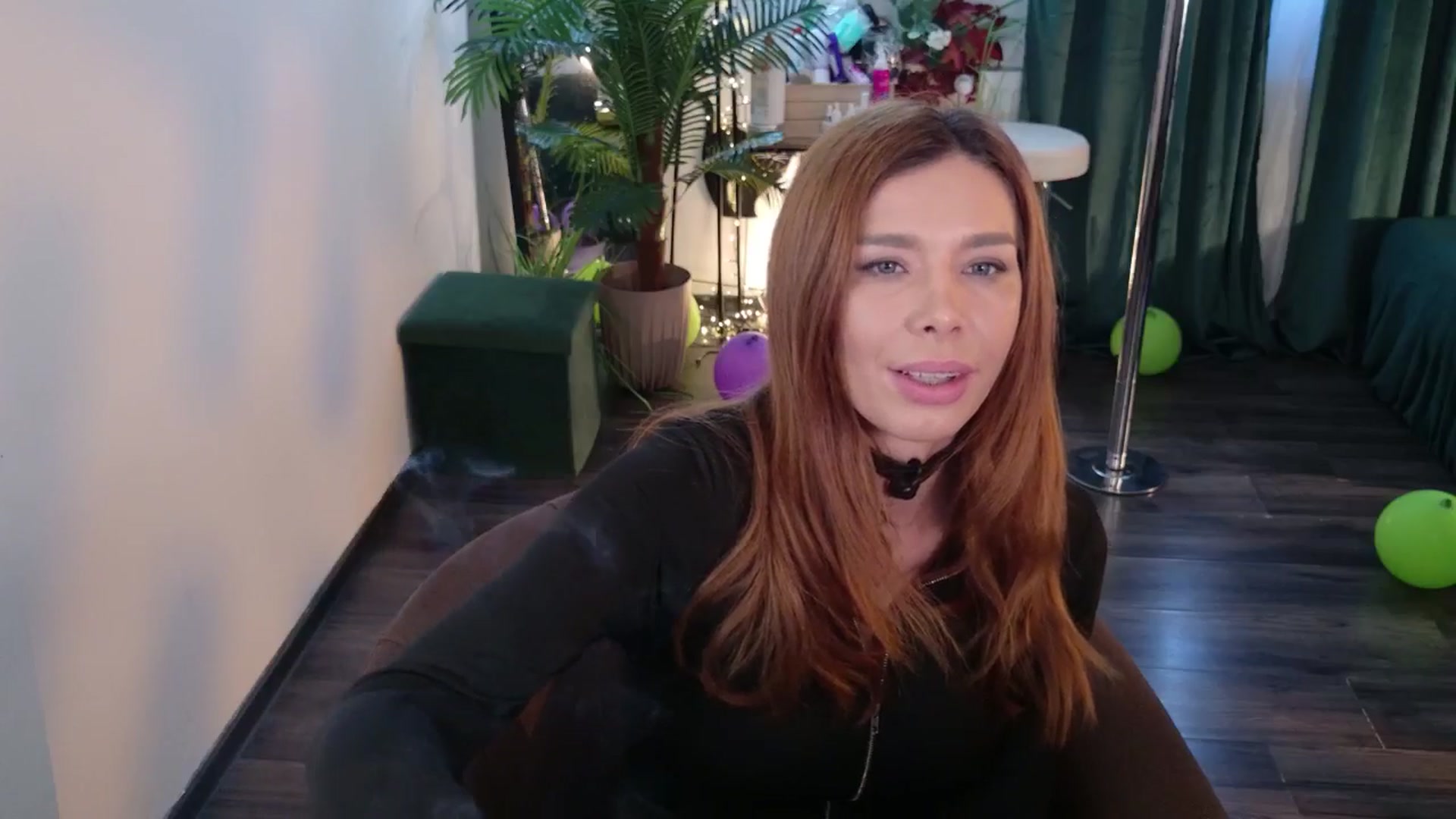 Gallery image thumbnail from MilaJoulie's myfreecams stream on, 12/04/2025, 06:41 image 12 of 20