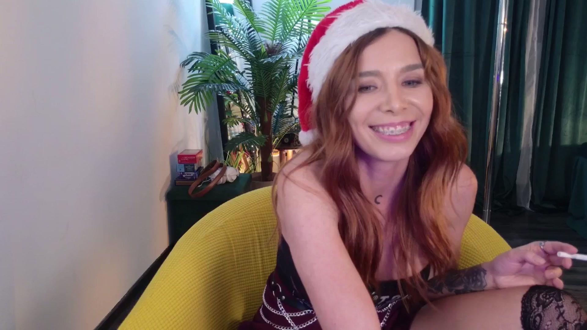 Gallery image thumbnail from MilaJoulie's myfreecams stream on, 12/23/2025, 23:08 image 8 of 20