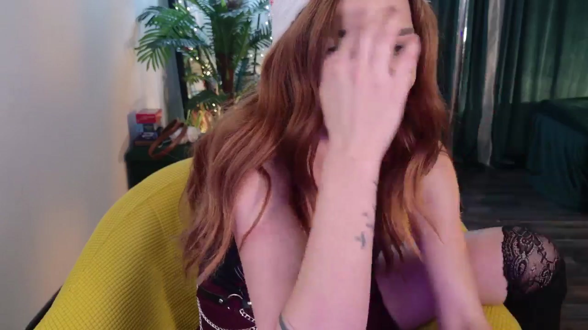 Gallery image thumbnail from MilaJoulie's myfreecams stream on, 12/24/2025, 01:43 image 11 of 20