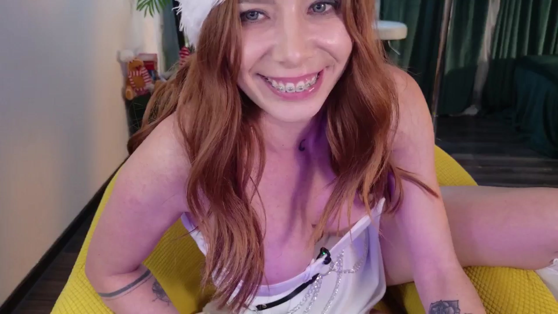 Gallery image thumbnail from MilaJoulie's myfreecams stream on, 12/26/2025, 04:13 image 14 of 20