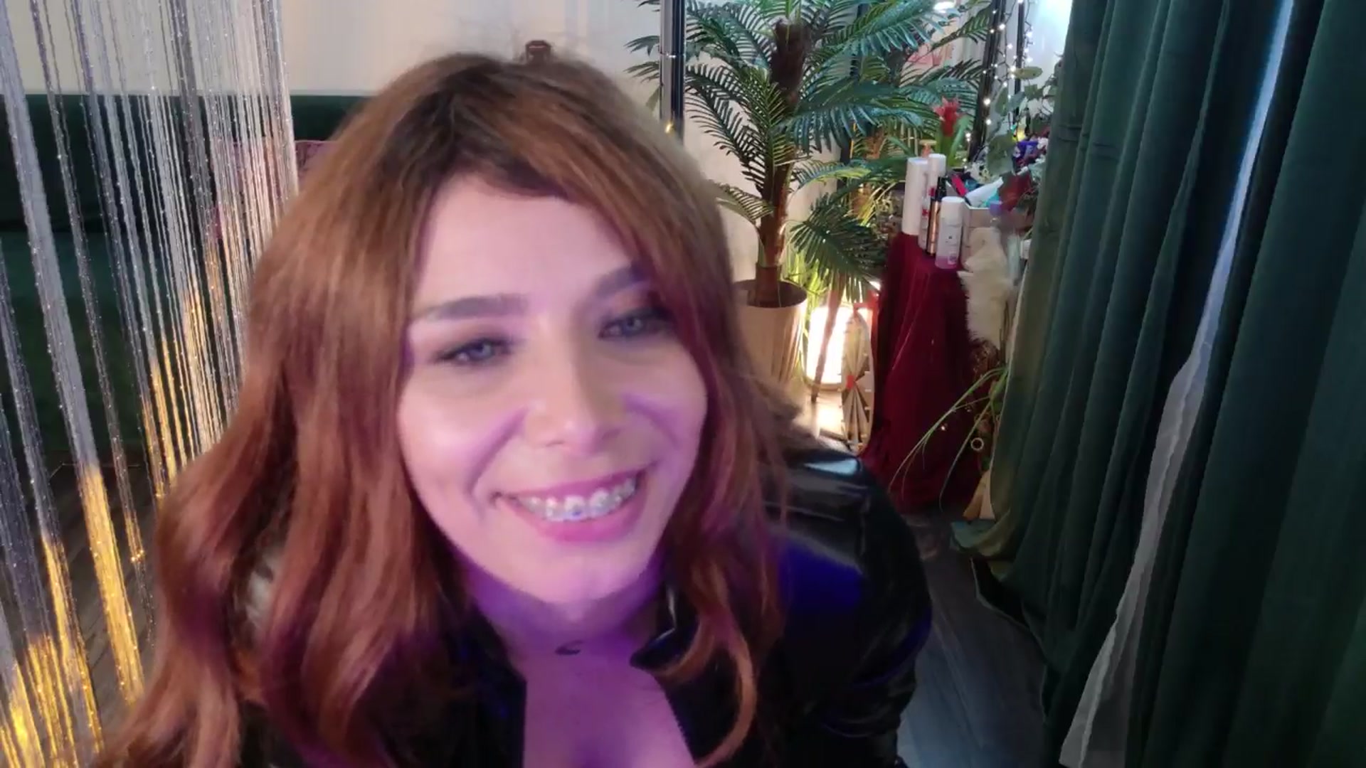Gallery image thumbnail from MilaJoulie's myfreecams stream on, 01/04/2026, 06:47 image 14 of 20