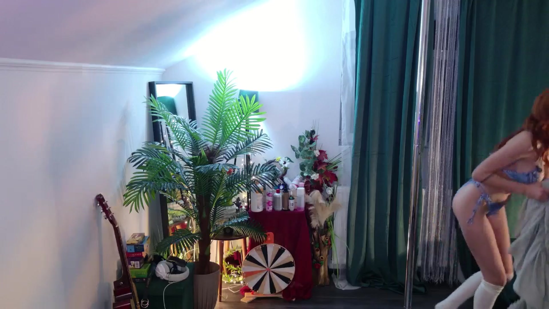 Gallery image thumbnail from MilaJoulie's myfreecams stream on, 01/07/2026, 24:02 image 16 of 20