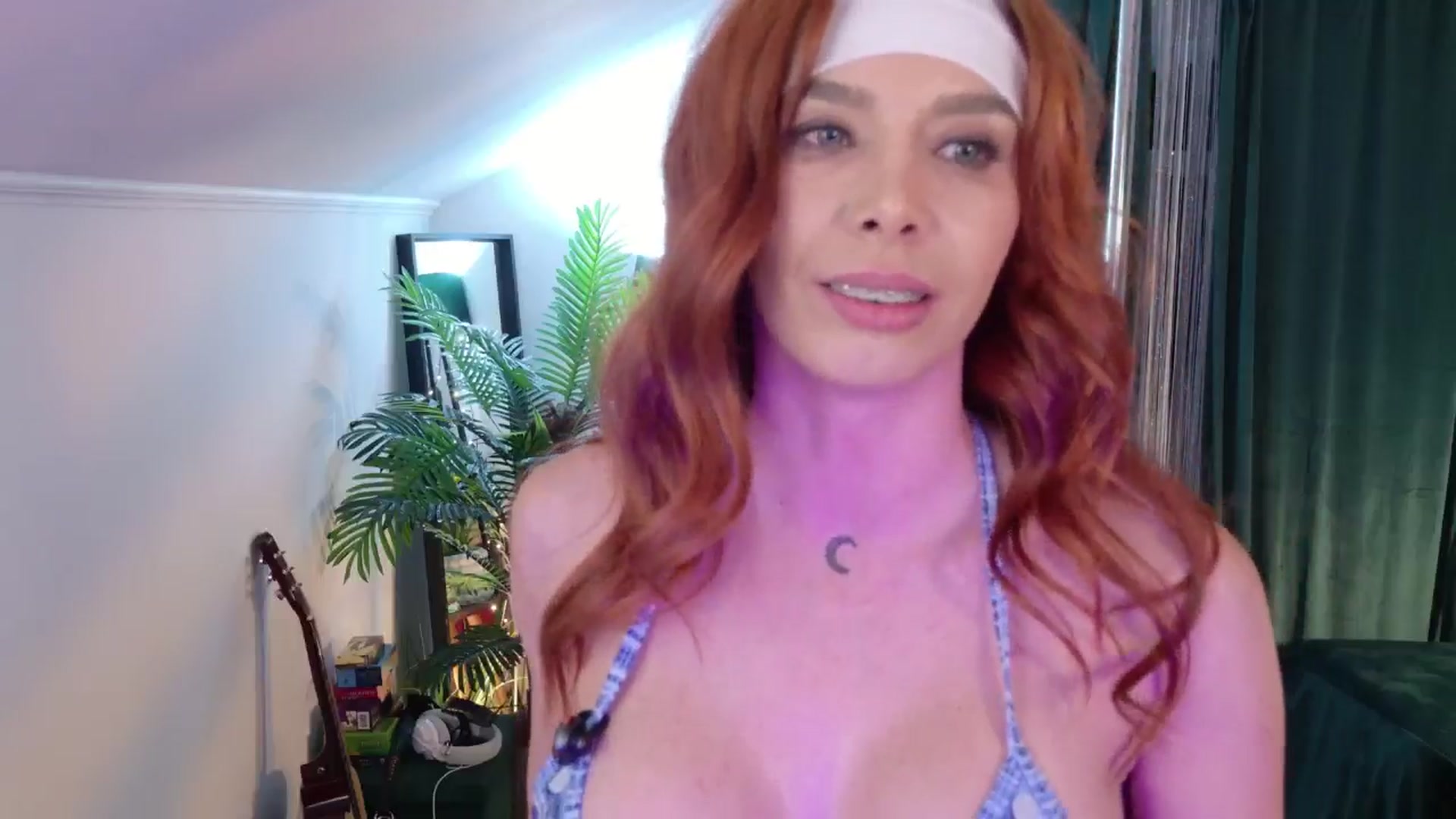 Gallery image thumbnail from MilaJoulie's myfreecams stream on, 01/07/2026, 24:02 image 14 of 20