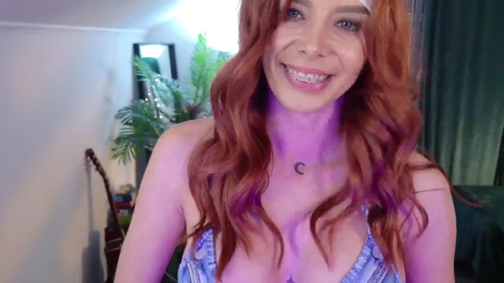 Gallery image thumbnail from MilaJoulie's myfreecams stream on, 01/07/2026, 24:02 image 3 of 20