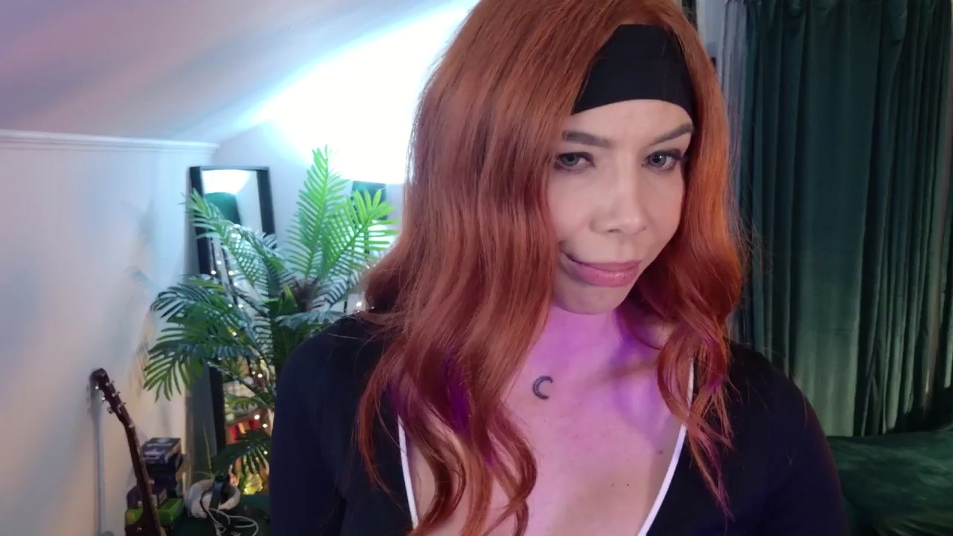Gallery image thumbnail from MilaJoulie's myfreecams stream on, 01/07/2026, 20:41 image 7 of 20