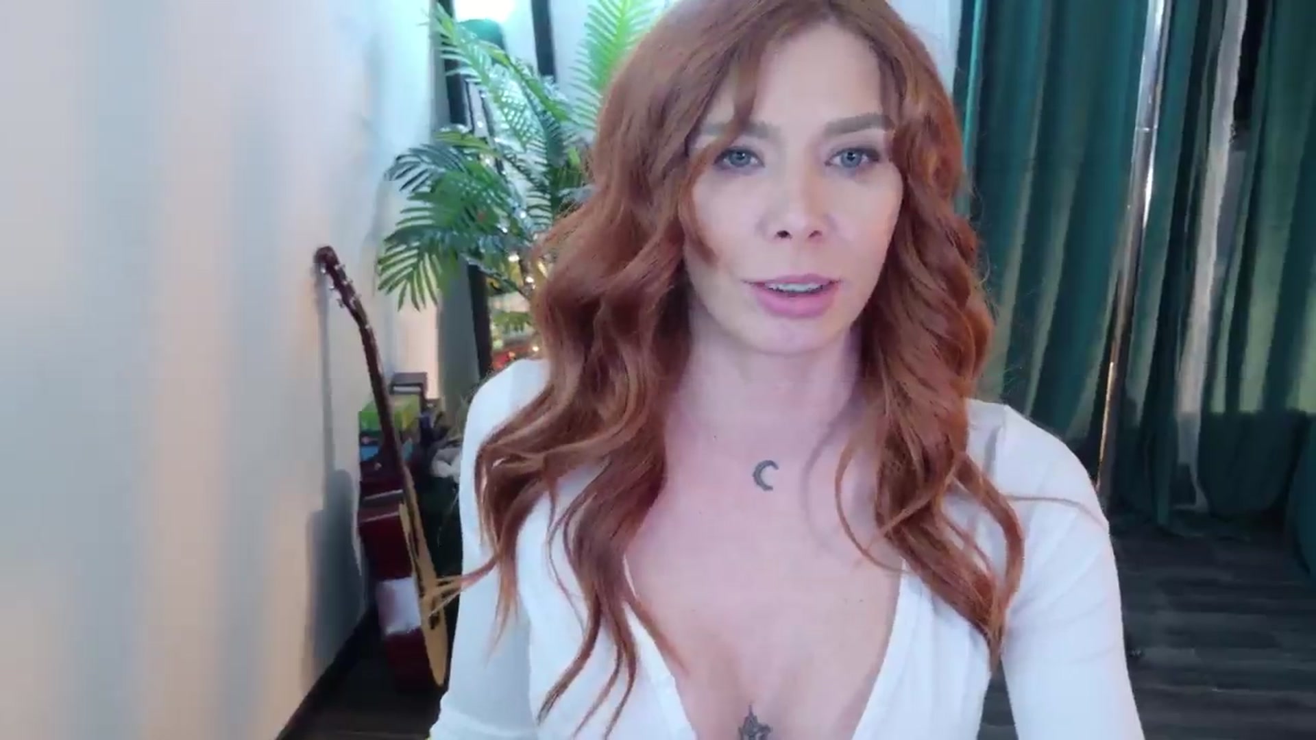 Gallery image thumbnail from MilaJoulie's myfreecams stream on, 01/11/2026, 01:11 image 13 of 20