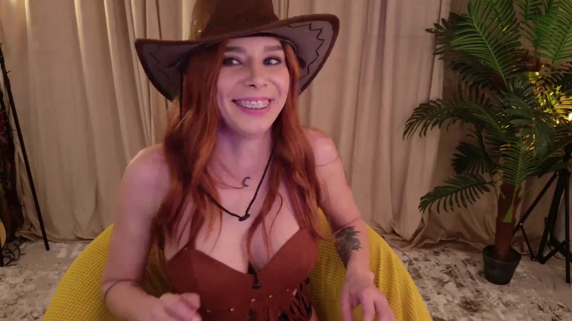 Gallery image thumbnail from MilaJoulie's myfreecams stream on, 01/21/2026, 21:19 image 10 of 20