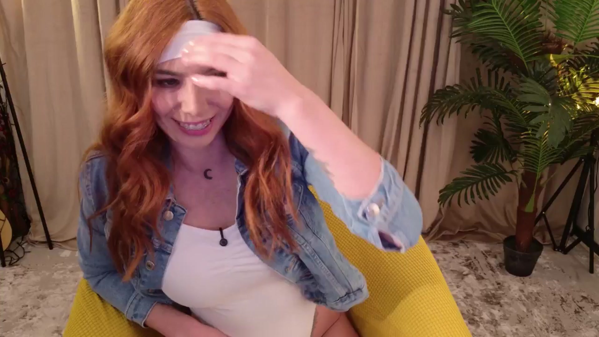Gallery image thumbnail from MilaJoulie's myfreecams stream on, 01/26/2026, 23:34 image 3 of 20