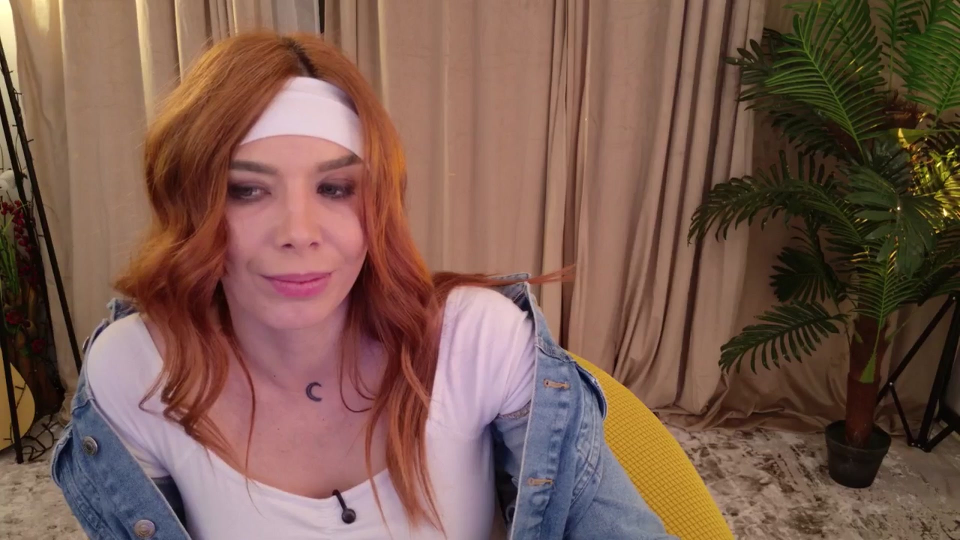 Gallery image thumbnail from MilaJoulie's myfreecams stream on, 01/26/2026, 23:34 image 10 of 20