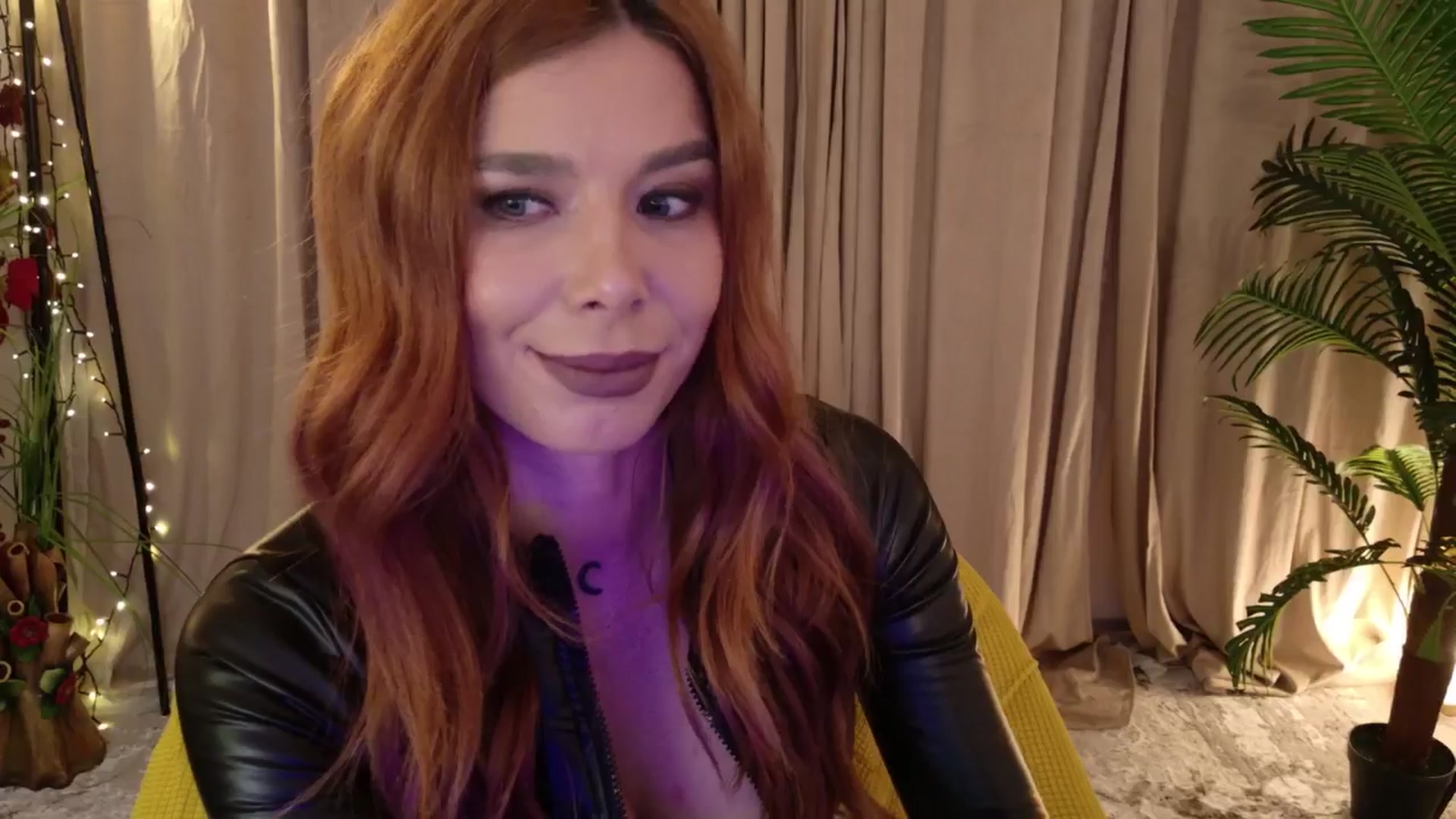 Gallery image thumbnail from MilaJoulie's myfreecams stream on, 02/11/2026, 22:30 image 14 of 20