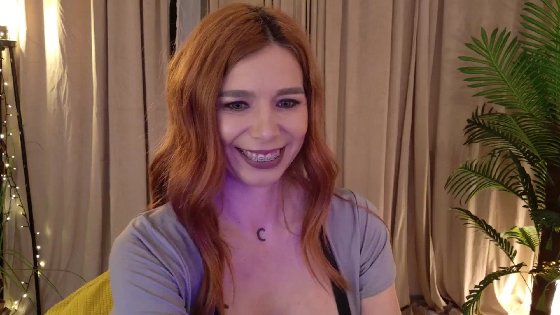 Gallery image thumbnail from MilaJoulie's myfreecams stream on, 02/11/2026, 22:30 image 4 of 20