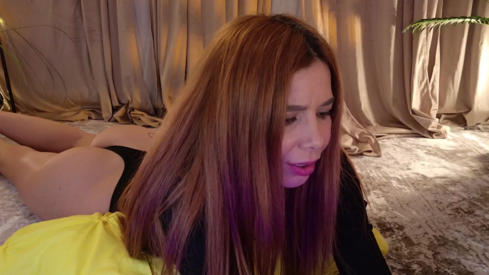 Gallery image thumbnail from MilaJoulie's myfreecams stream on, 02/14/2026, 24:54 image 9 of 20