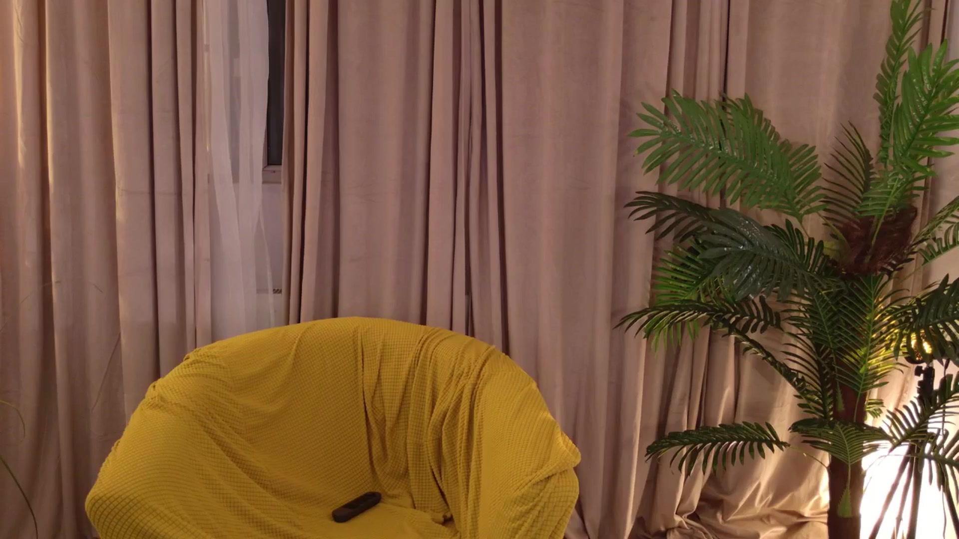 Gallery image thumbnail from MilaJoulie's myfreecams stream on, 03/06/2026, 21:31 image 18 of 20