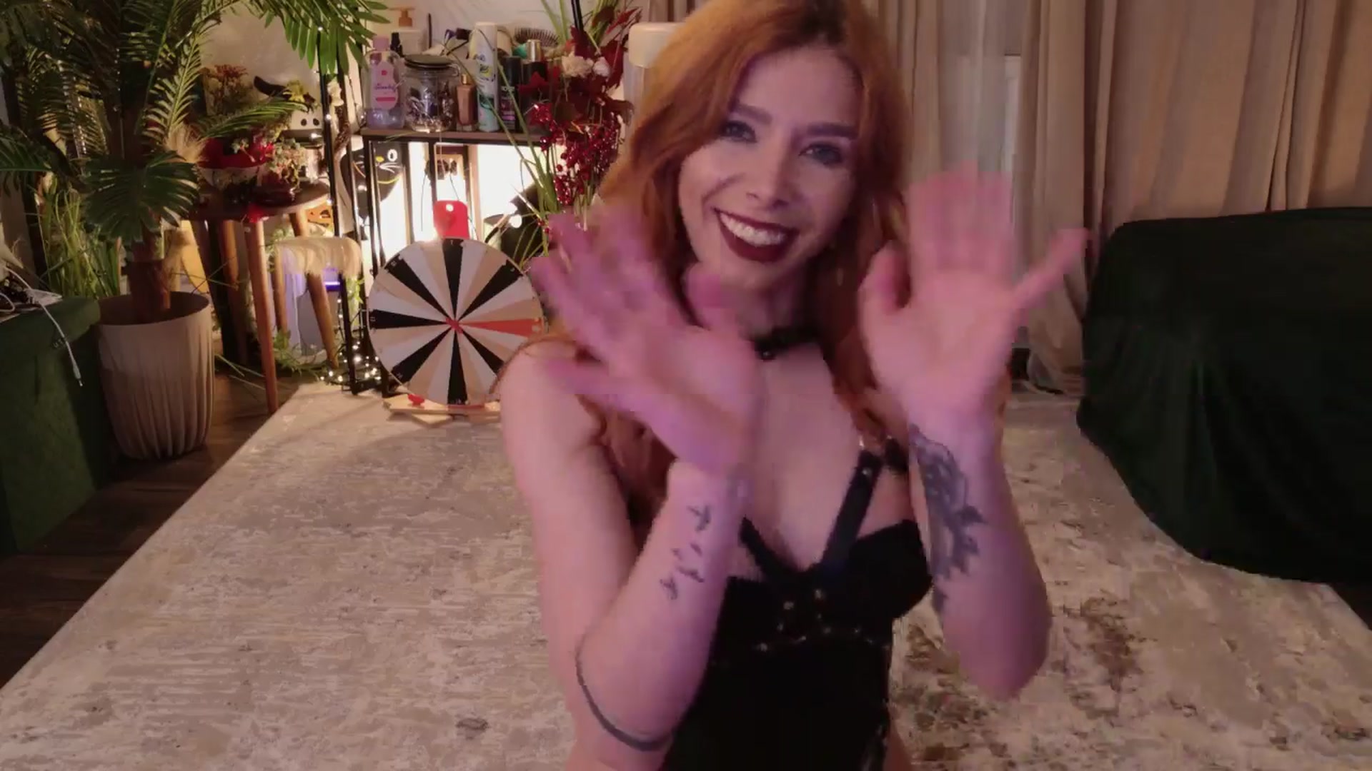 Gallery image thumbnail from MilaJoulie's myfreecams stream on, 04/04/2026, 20:59 image 7 of 20