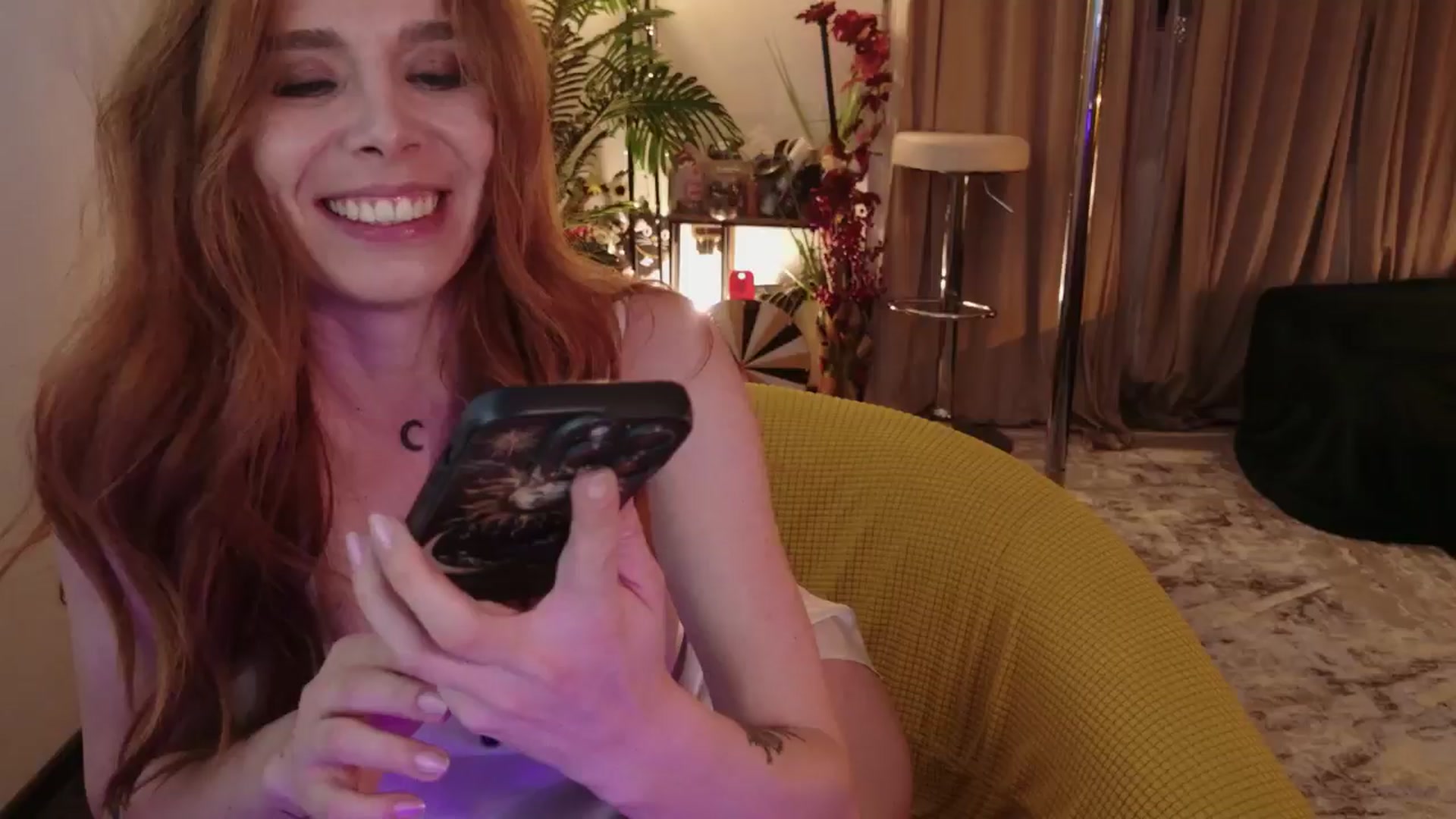 Gallery image thumbnail from MilaJoulie's myfreecams stream on, 04/07/2026, 01:49 image 13 of 20